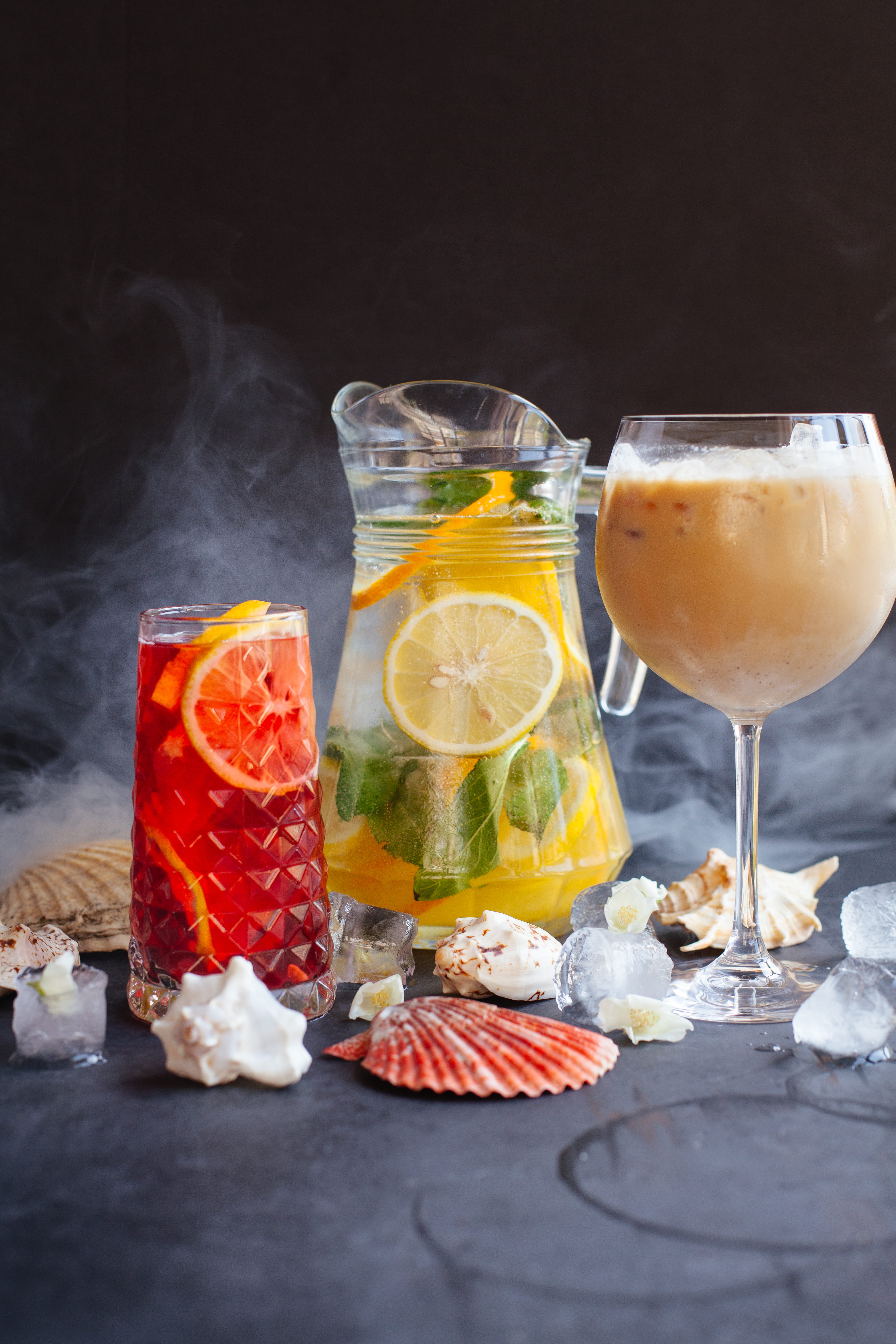 slice, glass - material, household equipment, glass, grapefruit, 5K, drink, plant, herb, cocktail, sea, beverage, cold temperature, produce, alcohol, food, Phone HD Wallpaper