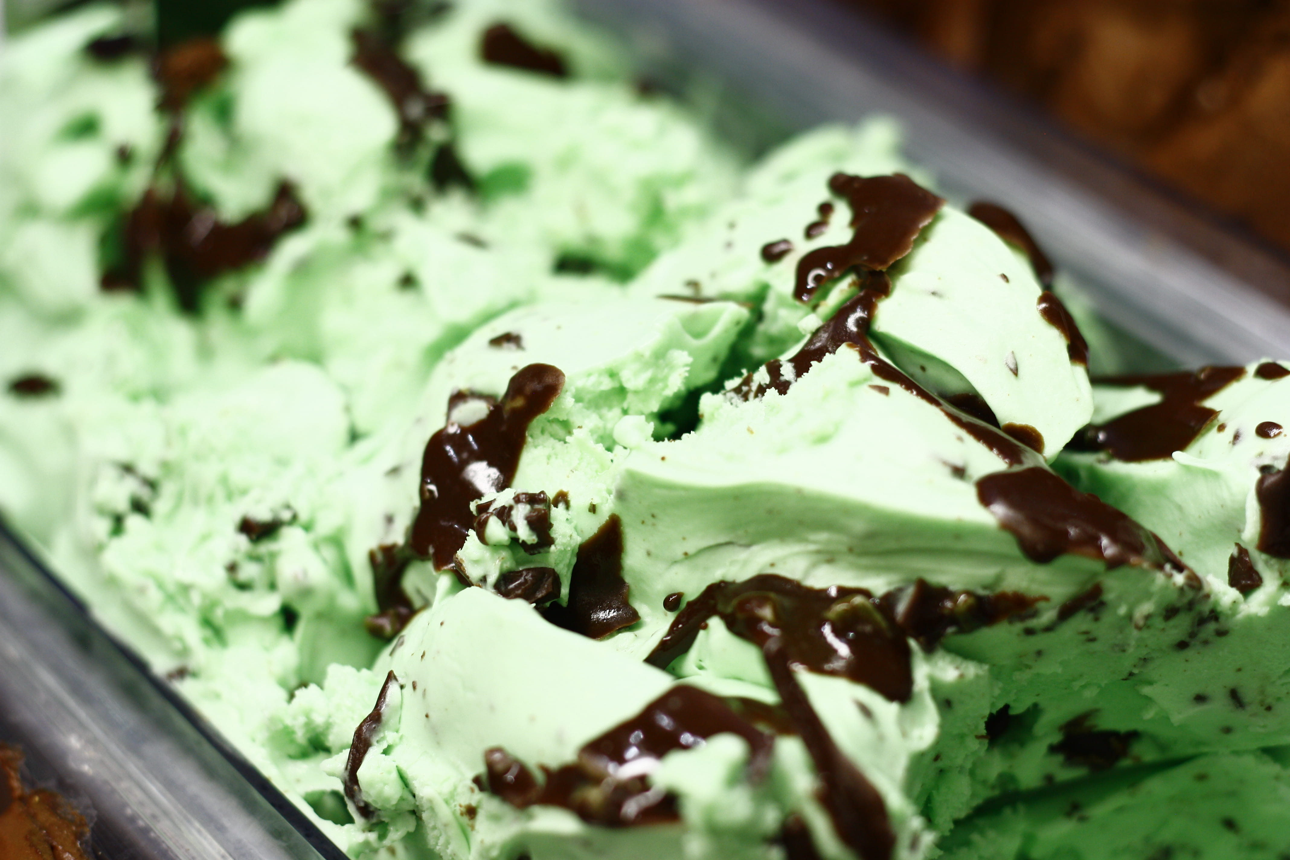 freshness, temptation, cold, dessert, indulgence, close-up, food and drink, focus on foreground, no people, sauce, unhealthy eating, green color, frozen, HD Wallpaper