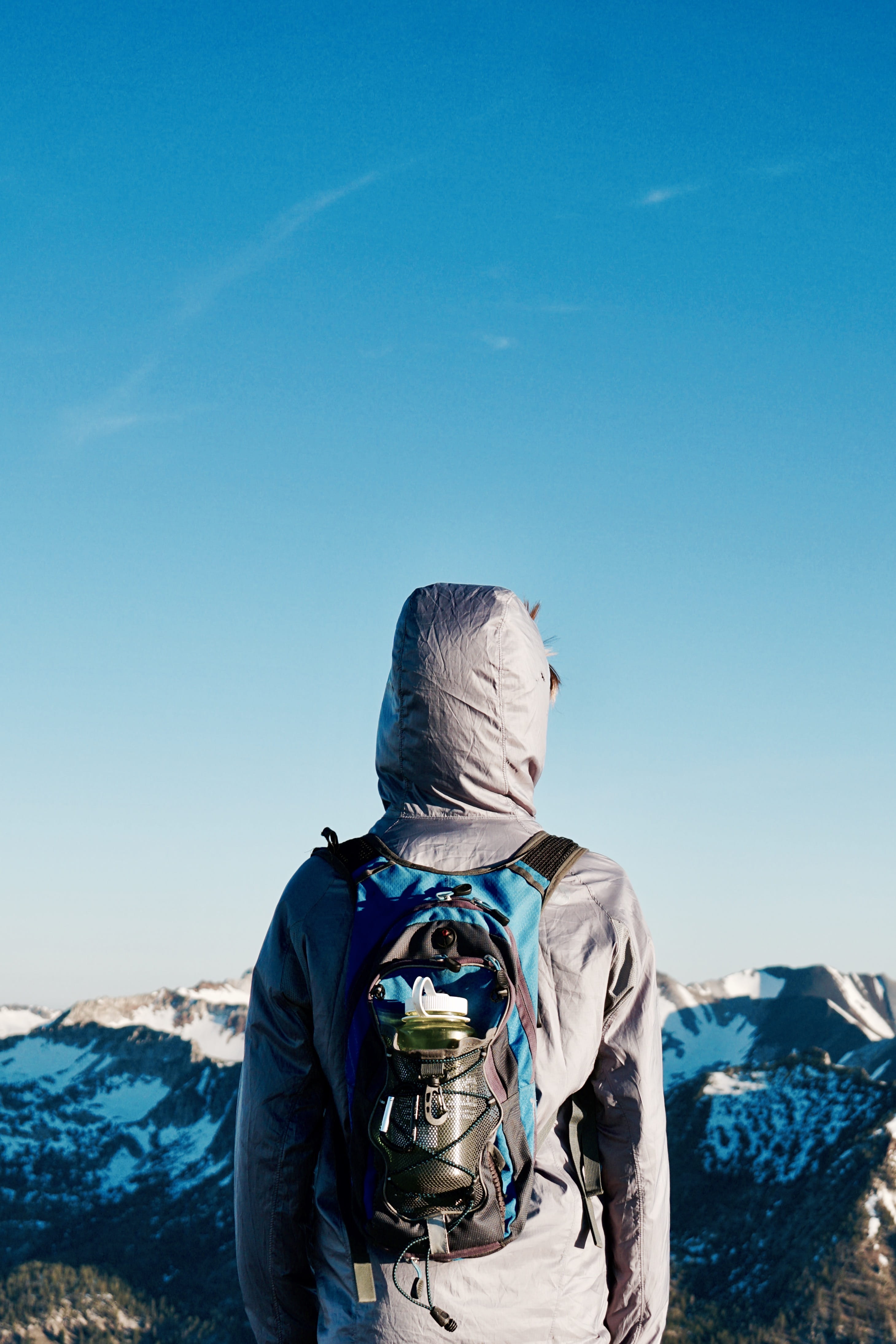 warm clothing, clear sky, packs, petes point, looking at view, lifestyles, coat, beauty in nature, snowcapped mountain, rear view, ice lake, 4K, snows, Phone HD Wallpaper