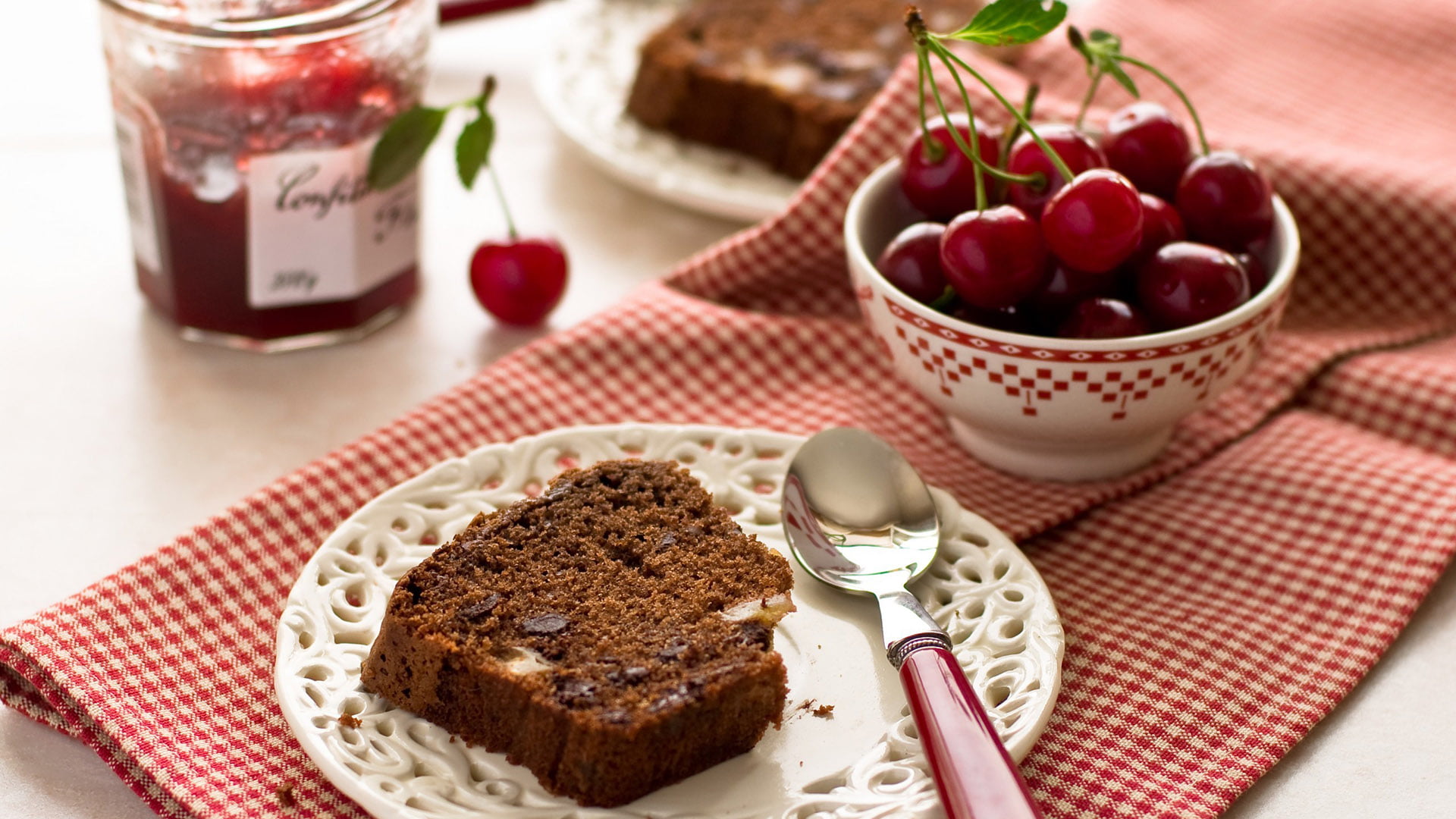 meal, fresh, restaurant, snack, gourmet, brown, food and drink, spoon, ingredient, closeup, sweet, bread, healthy, fat, cuisine, pastry, fruit, no people, HD Wallpaper