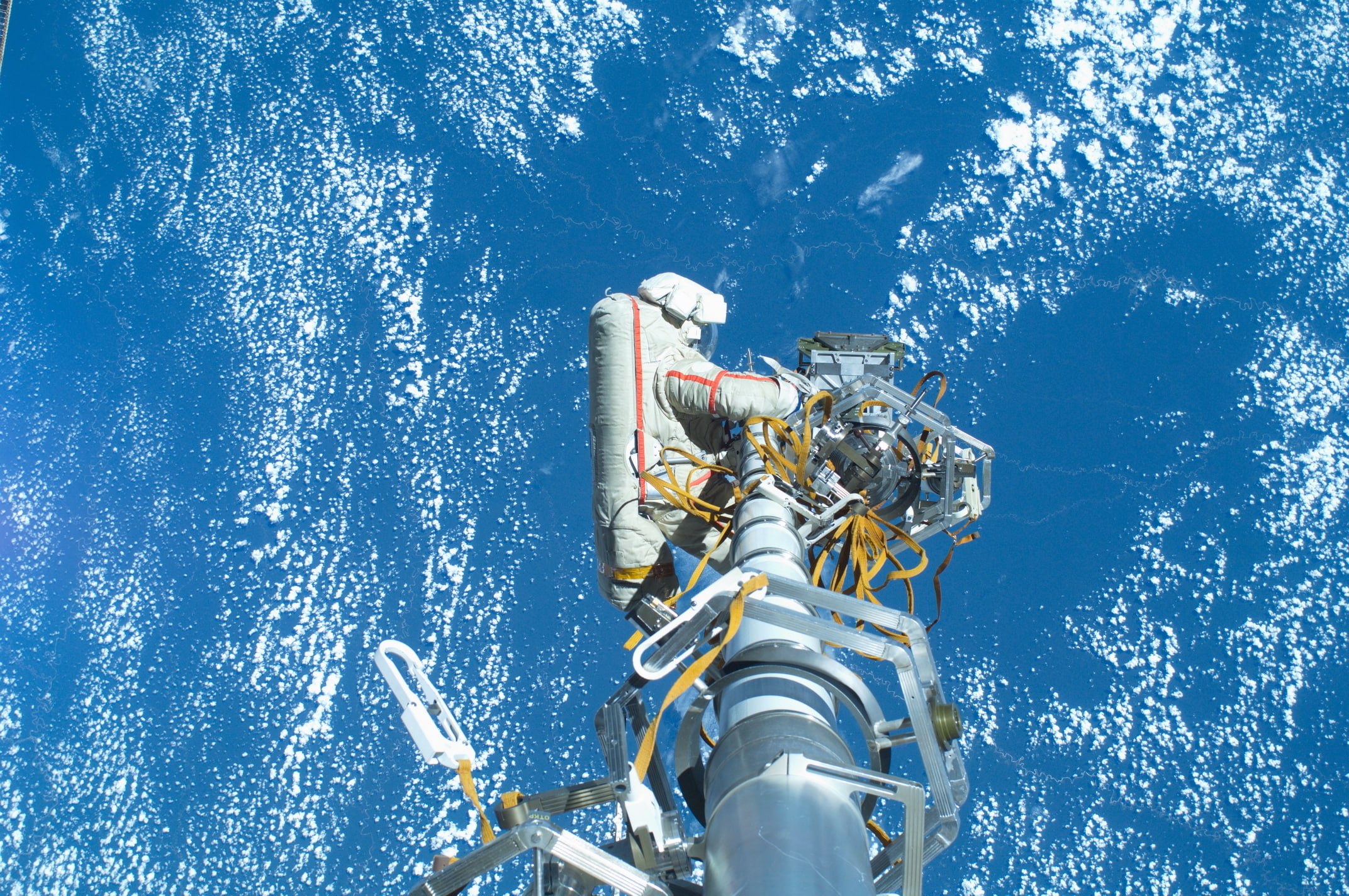 clouds, Russian cosmonaut, river, 1080P, Space, the surface of the Earth, spacesuit Orlan MK, HD Wallpaper