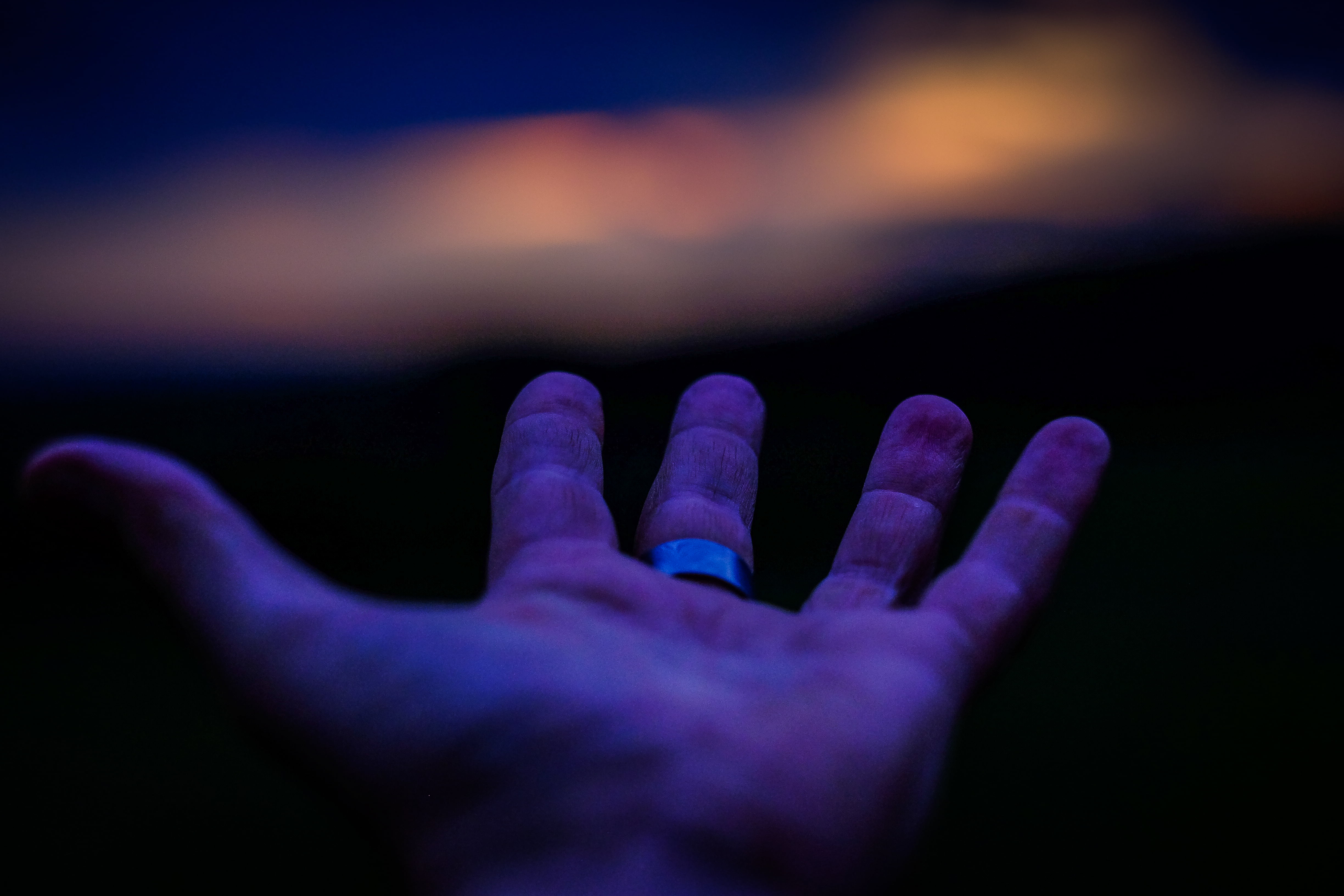 human, reichen, help, palm, hand, gib, mir, 4K, geben, magic, wollen, HD Wallpaper