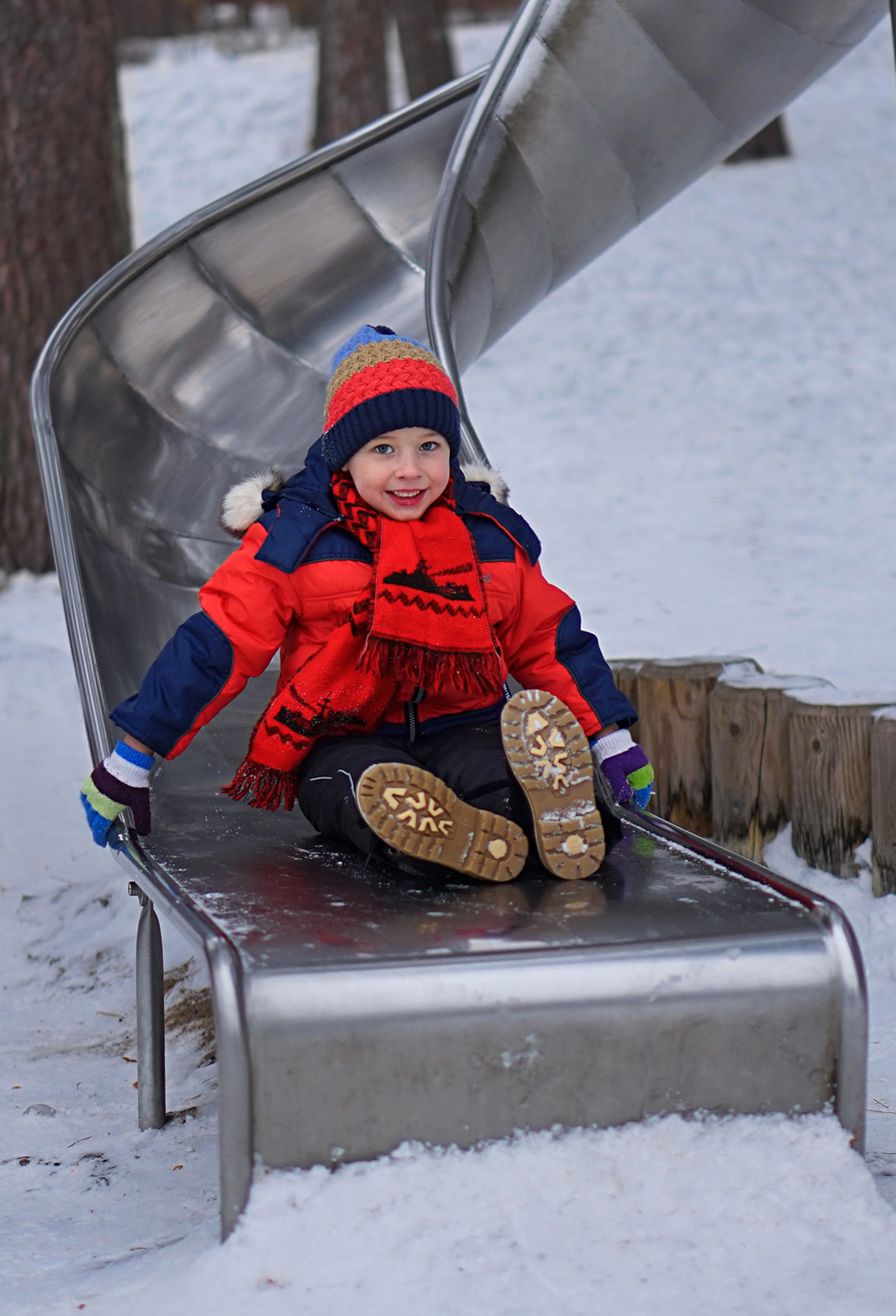 boy, one person, girls, child, sitting, full length, skate, real people, knit hat, outdoors, fun, park, boys, frosty, the urban landscape, nature, baby, Phone HD Wallpaper