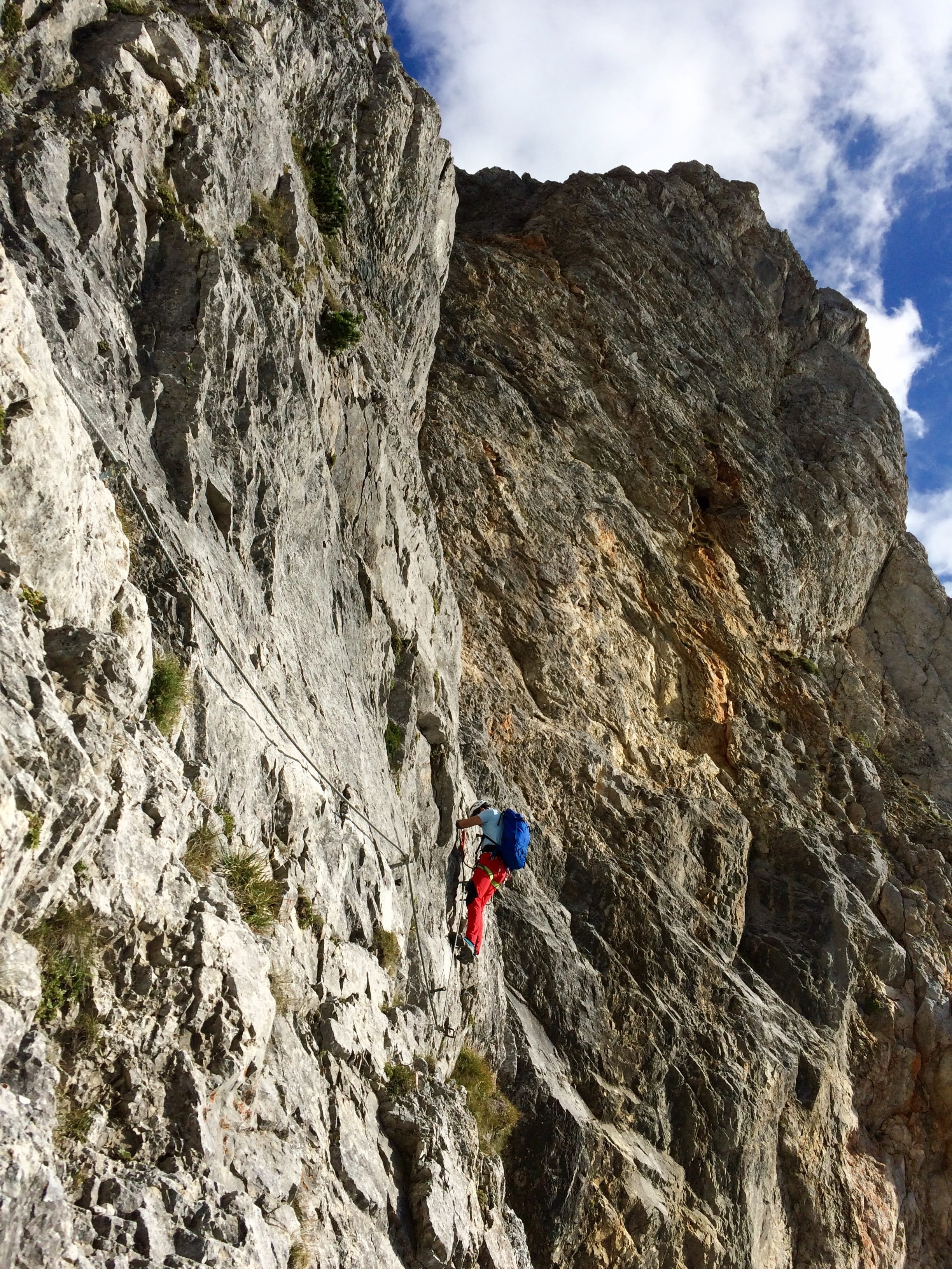 recreational Pursuit, success, rocky mountains, activity, rock, challenge, sport, hiking, high Up, cliff, Ferrata, day, rock formation, achievement, Climbing, Phone HD Wallpaper