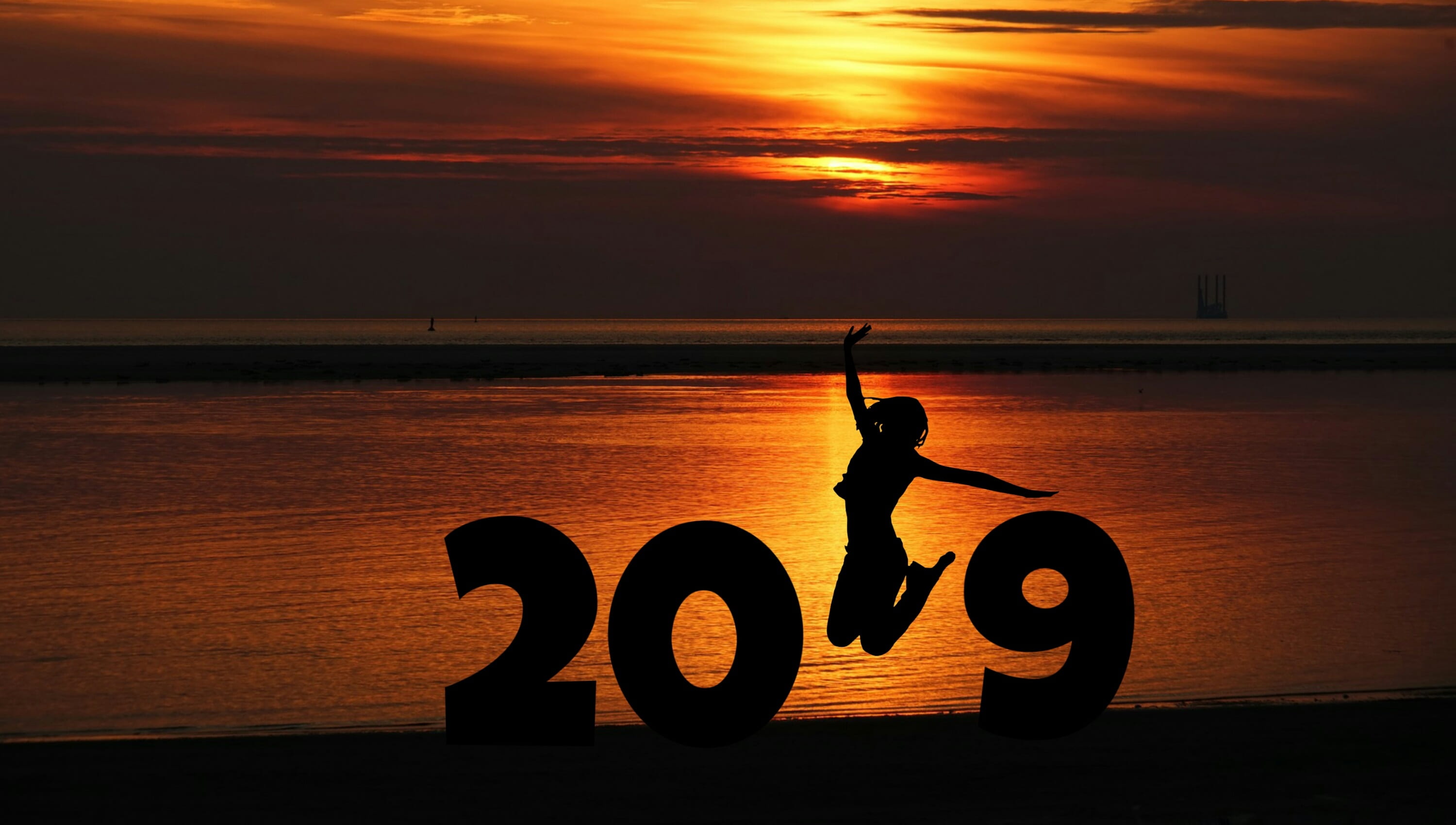 men, arms raised, landscape, sea, determination, seashore, season, orange color, sunset, dom, romantic, lifestyle, symbol, announcement, nature, people, HD Wallpaper
