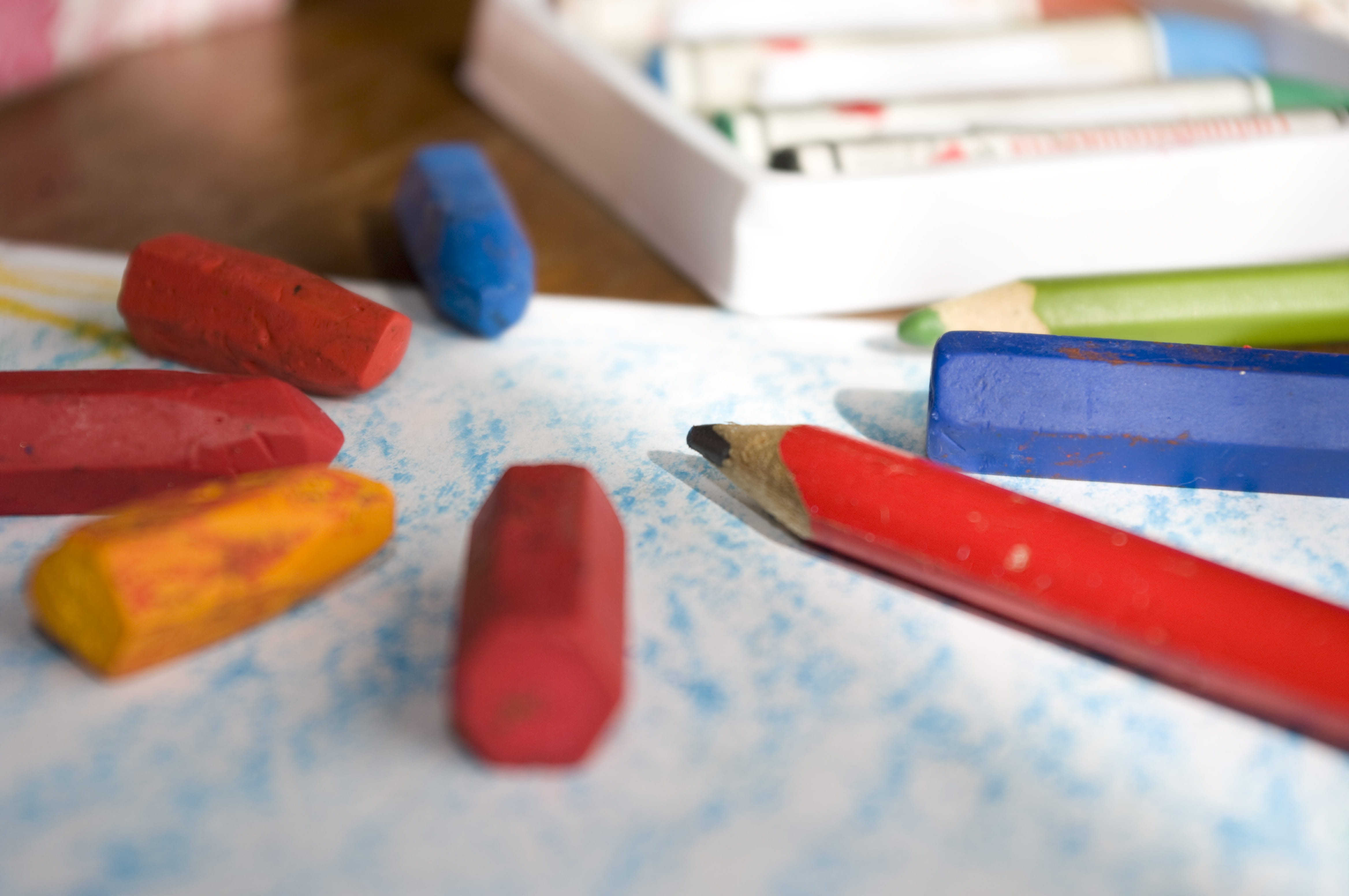 4K, choice, education, creativity, art and craft, colored pencil, crayon, school, still life, multi colored, no people, selective focus, draw, art and craft equipment, HD Wallpaper