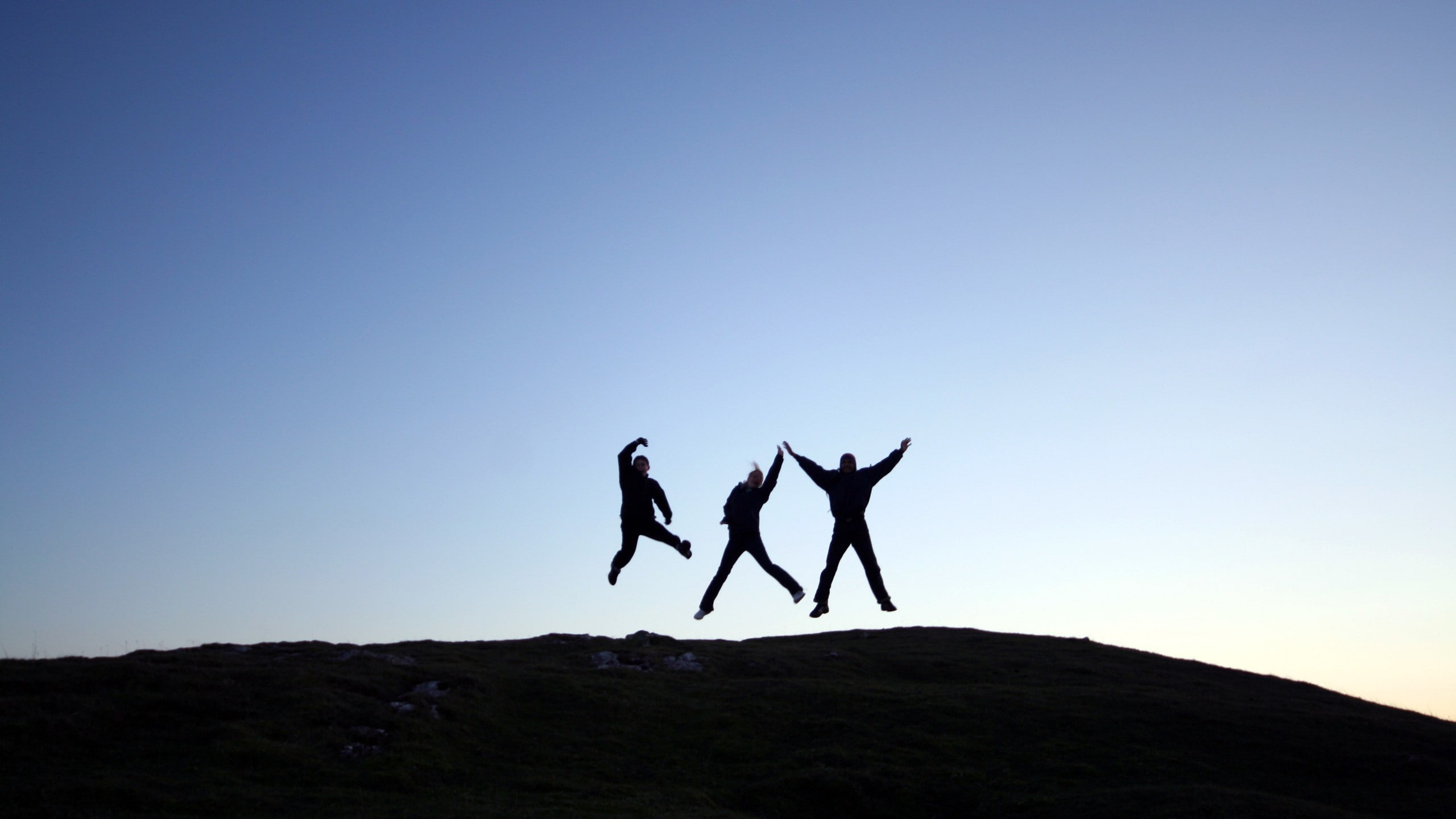 jumping, 2K, men, HD Wallpaper