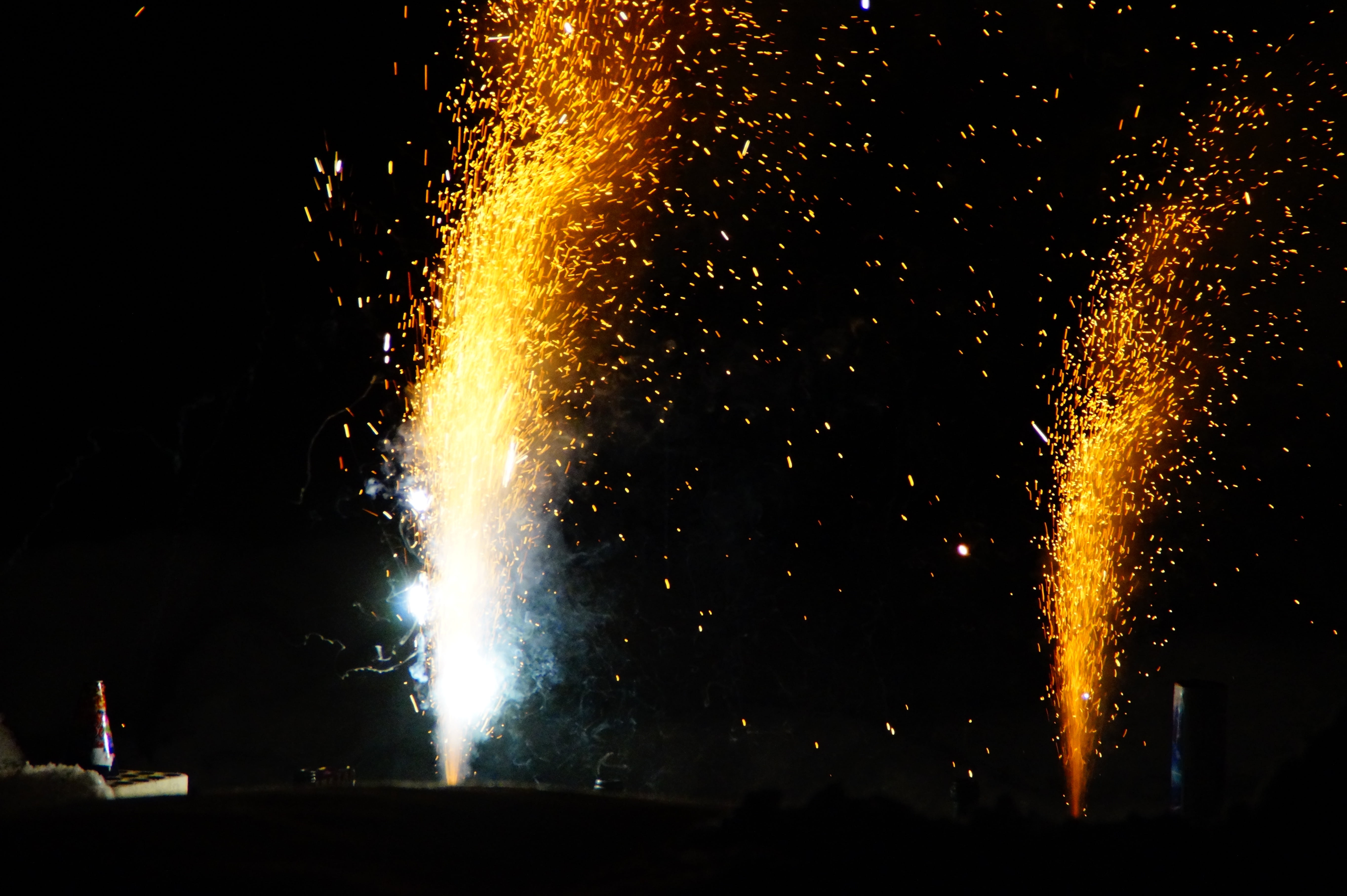 pyrotechnics, night, new years day, built structure, golden, 5K, motion, event, long exposure, turn of the year, glowing, outdoors, gold, eve, explosive, HD Wallpaper