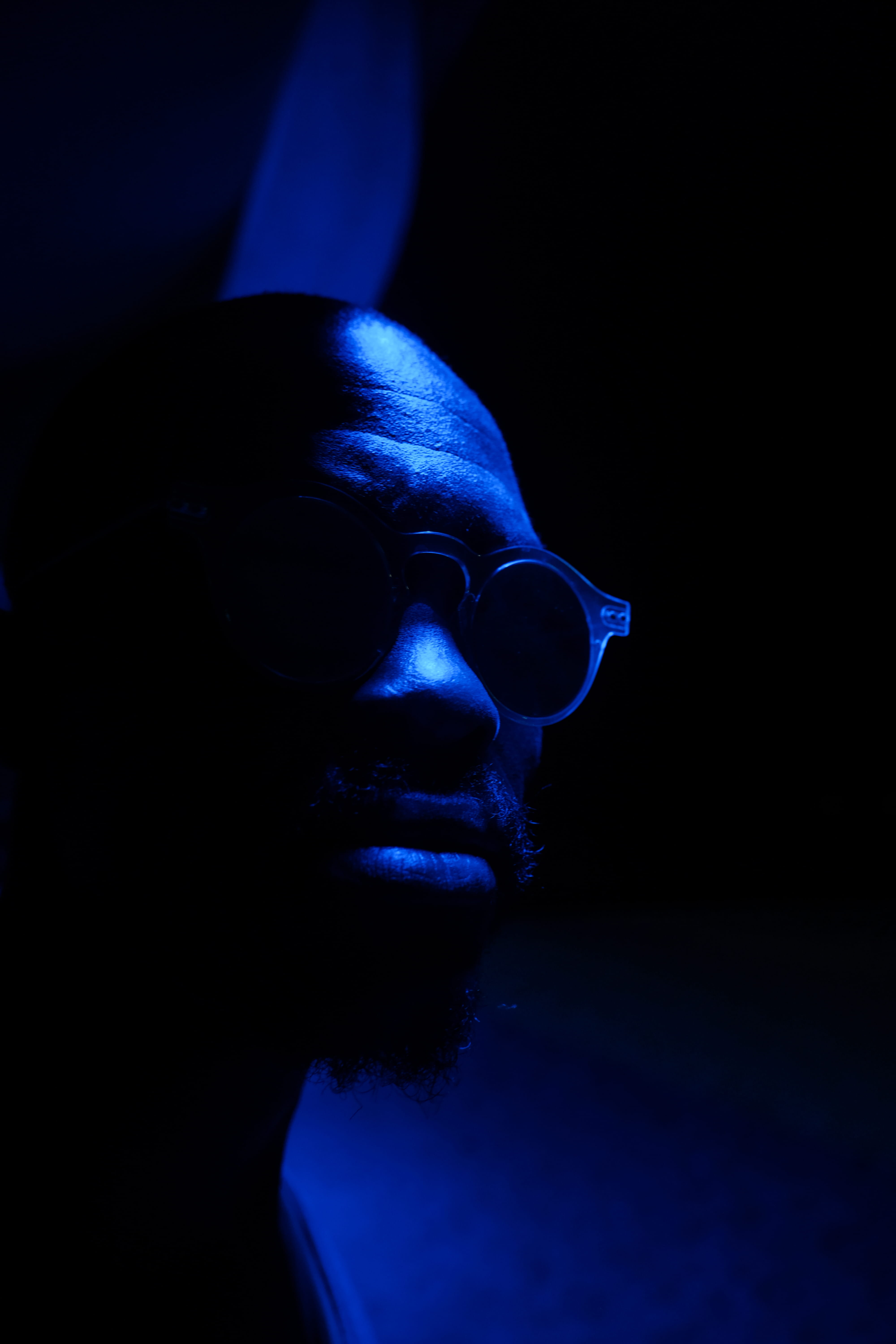 durban, human Head, portrait, human Face, mystery, beard, africa, people, black, dark, face, south africa, man, spitfire sunglass, male, umhlanga, males, Phone HD Wallpaper