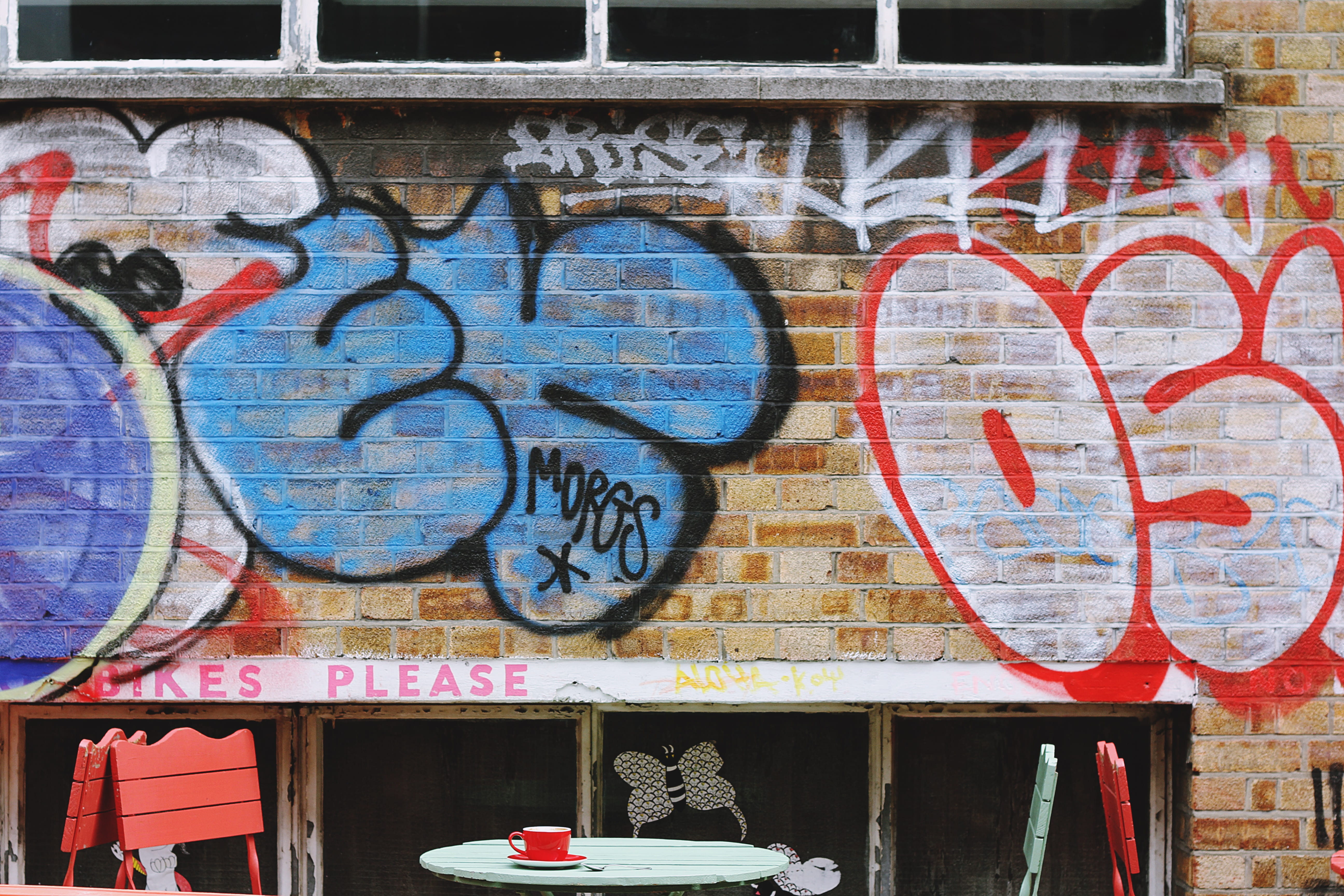 creativity, wall, brown, Coffee time, sign, built structure, day, red, building exterior, spray paint, urban Scene, western script, architecture, painted, HD Wallpaper