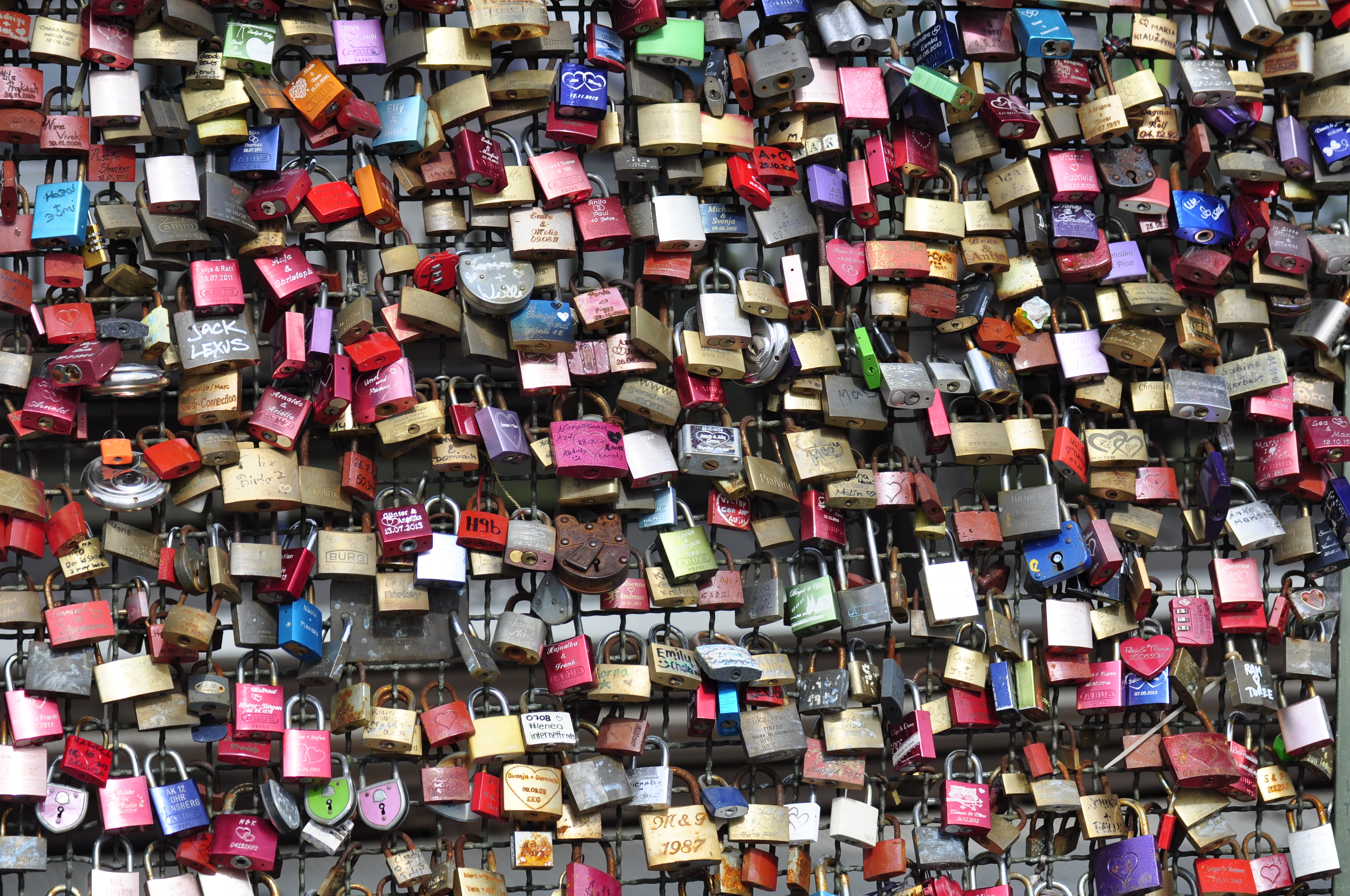 hanging, full frame, germany, colours, lovelocks, backgrounds, love lock, variation, bridge, lovelock, no people, metal, lock, abundance, safety, security, HD Wallpaper
