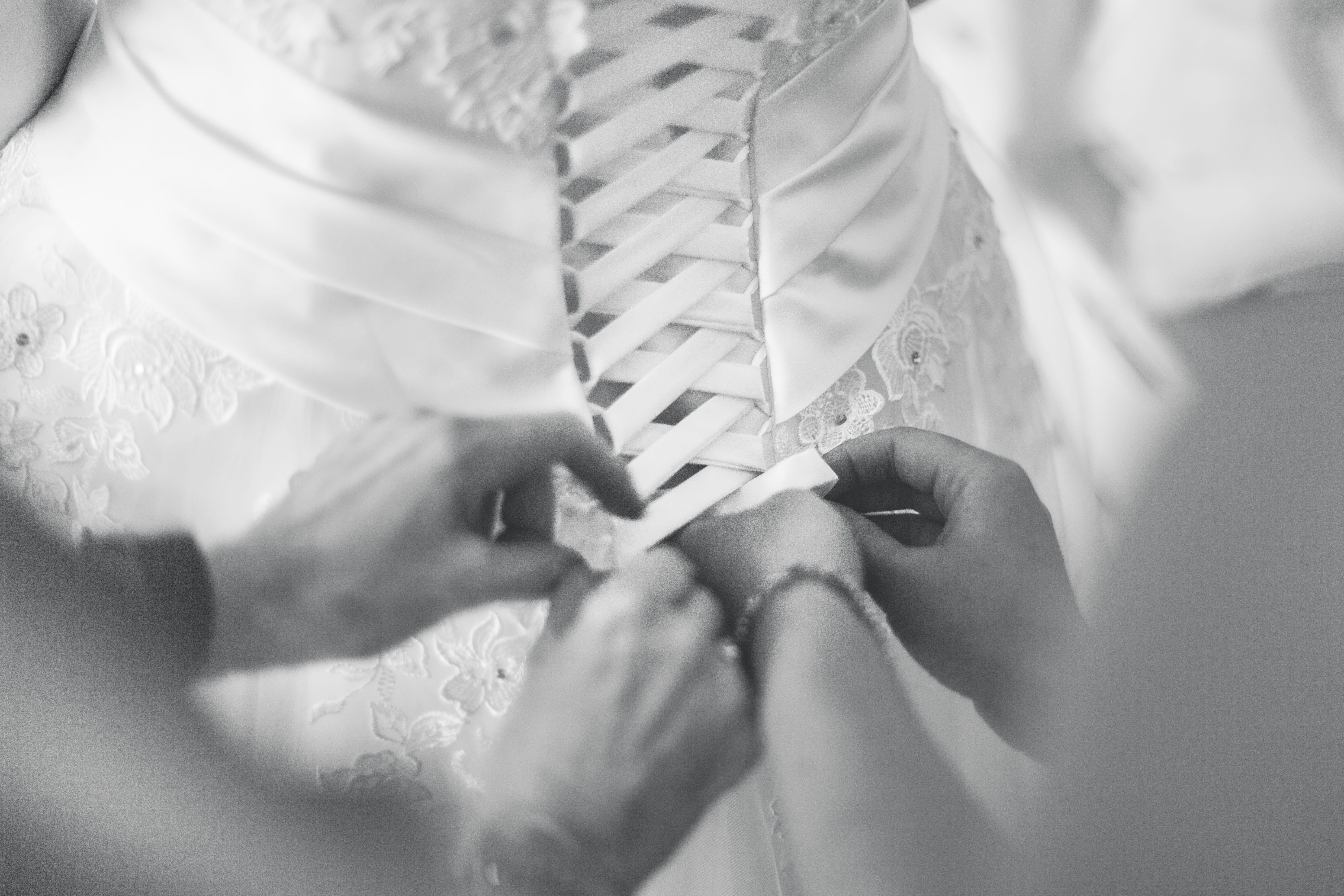 marriage, brides maid, two people, back, event, newlywed, bride, holding, people, women, selective focus, men, accuracy, close-up, wedding, tying, celebration, HD Wallpaper