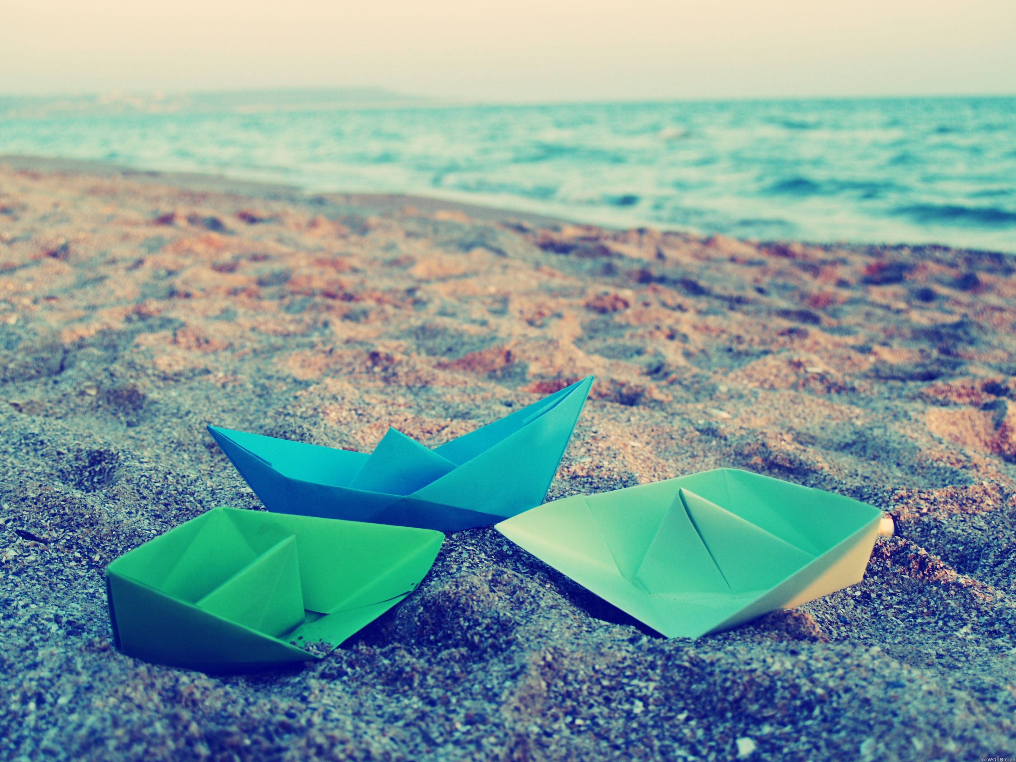 white, backgrounds, sea, scenics - nature, sand, surface, paper, summer, abstract, sky, floating on water, boats, craft, land, tranquility, 2K, art and craft, HD Wallpaper