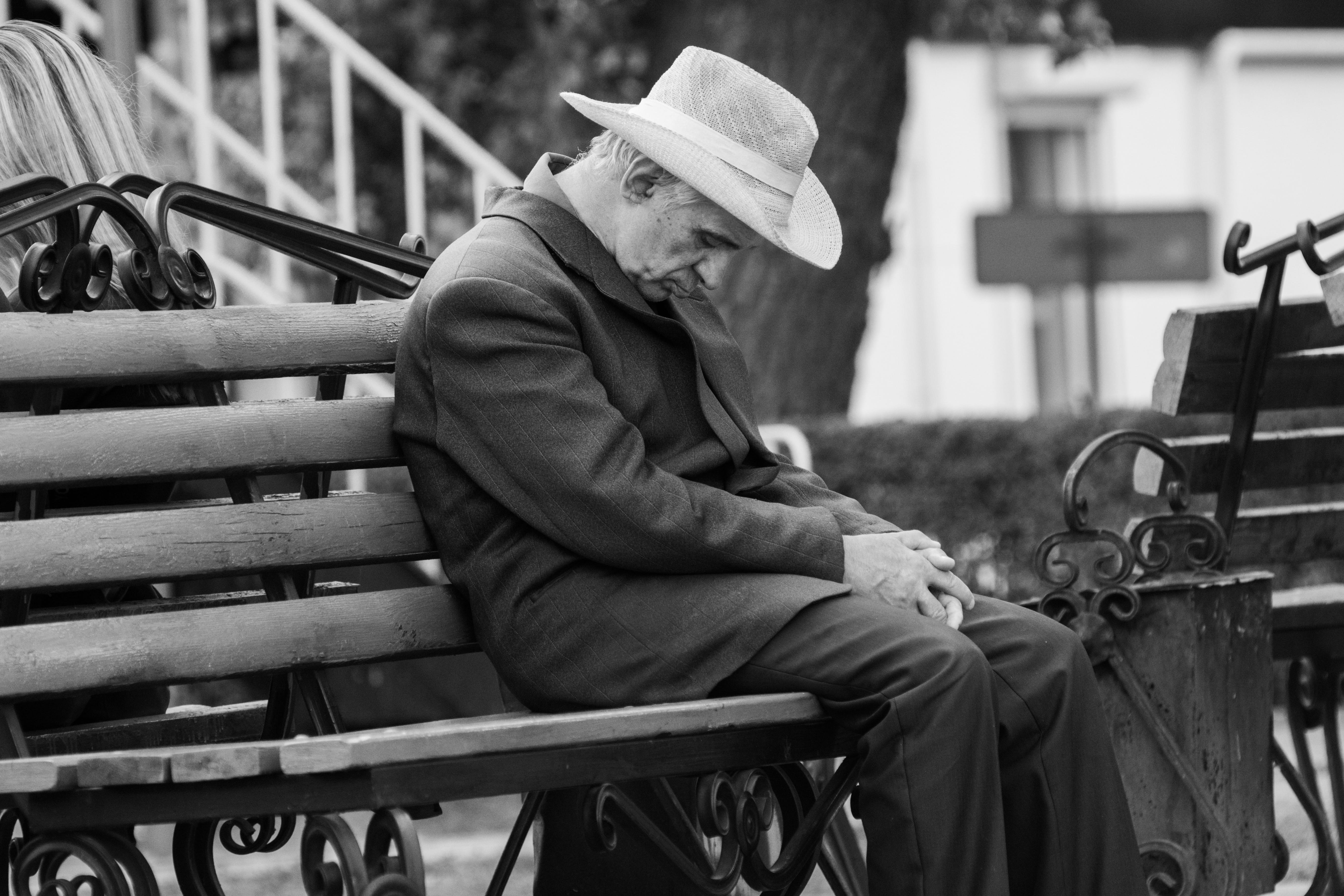 street photography, males, day, bench, winter, side view, black and white, furniture, leisure activity, grandfather, person, warm clothing, three quarter length, HD Wallpaper