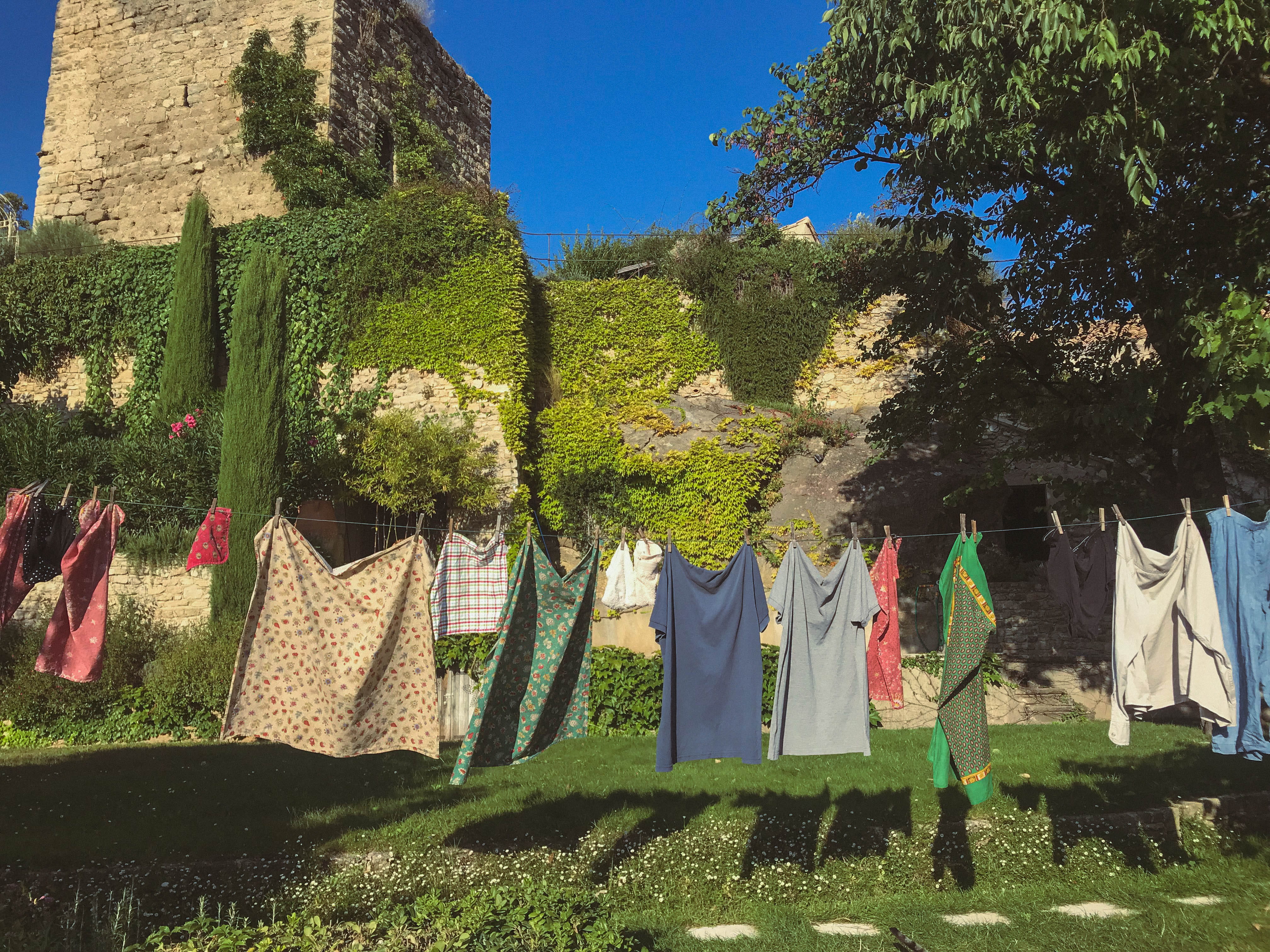 front or back yard, textile, tent, apparel, nature, clothespin, wire, growth, no people, clean, garden, pergola, porch, slate, day, patio, clothesline, HD Wallpaper