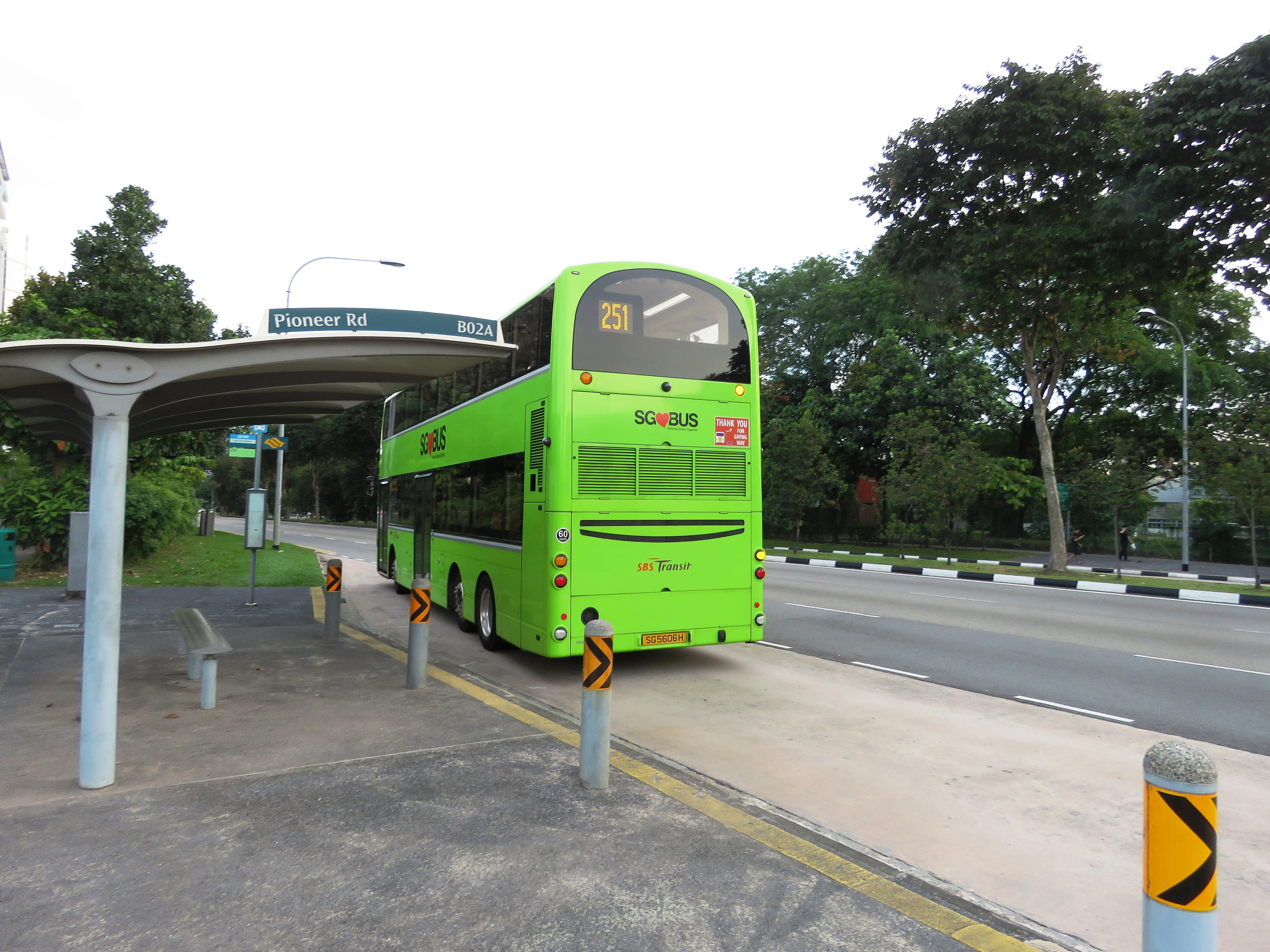 land vehicle, street, waiting, tree, bus, mode of transportation, shed, outdoors, transportation, road, transport, sky, no people, bus stop, sbs transit, HD Wallpaper