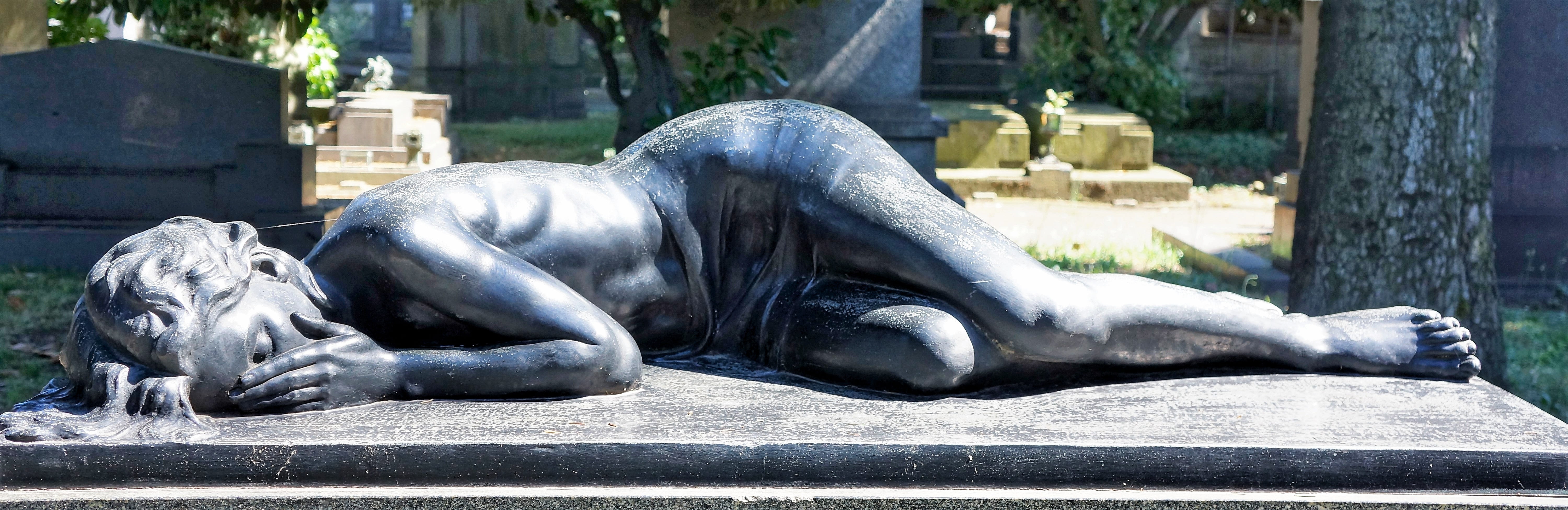 5K, italy, grieving, reclining, outdoors, craft, table, no people, history, nature, city, illustration, grave, grief, cemetery, memorial, statue, day, HD Wallpaper