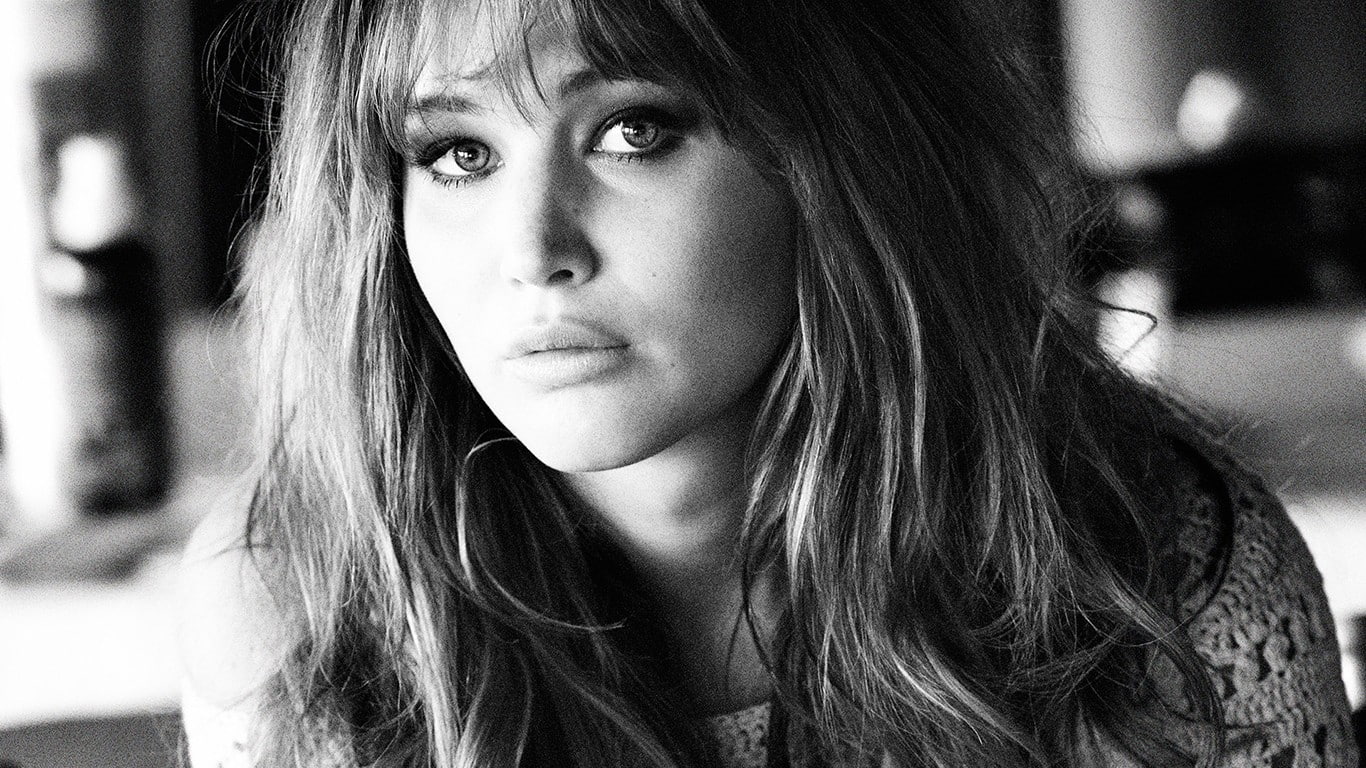 720P, lifestyles, monochrome, women, contemplation, looking at camera, Hollywood, headshot, celebrity, front view, young adult, indoors, Jennifer Lawrence, HD Wallpaper