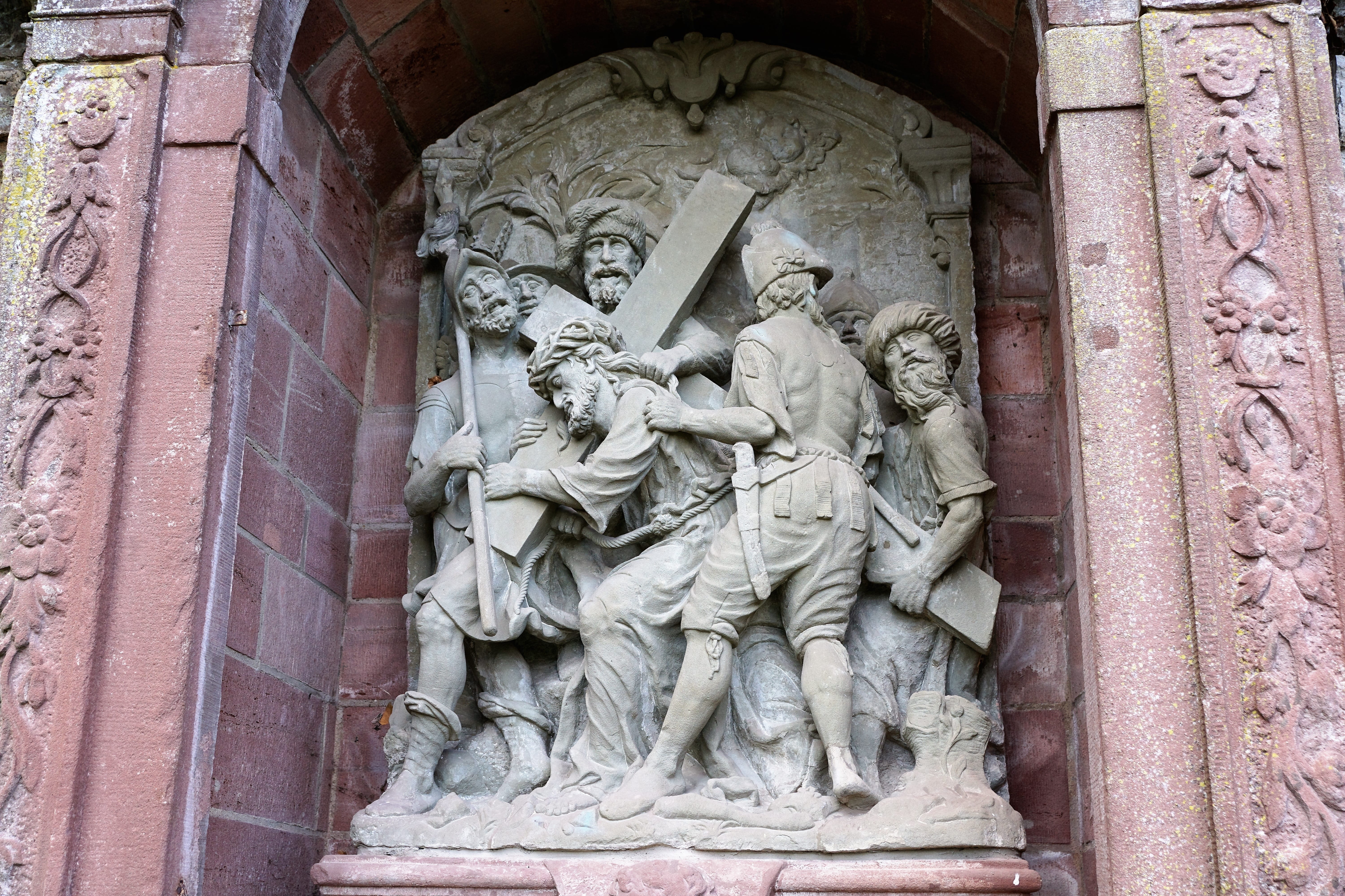 altar, building, human representation, celebration, way of the cross, creative, carving - craft product, festival, run, stone material, building exterior, HD Wallpaper