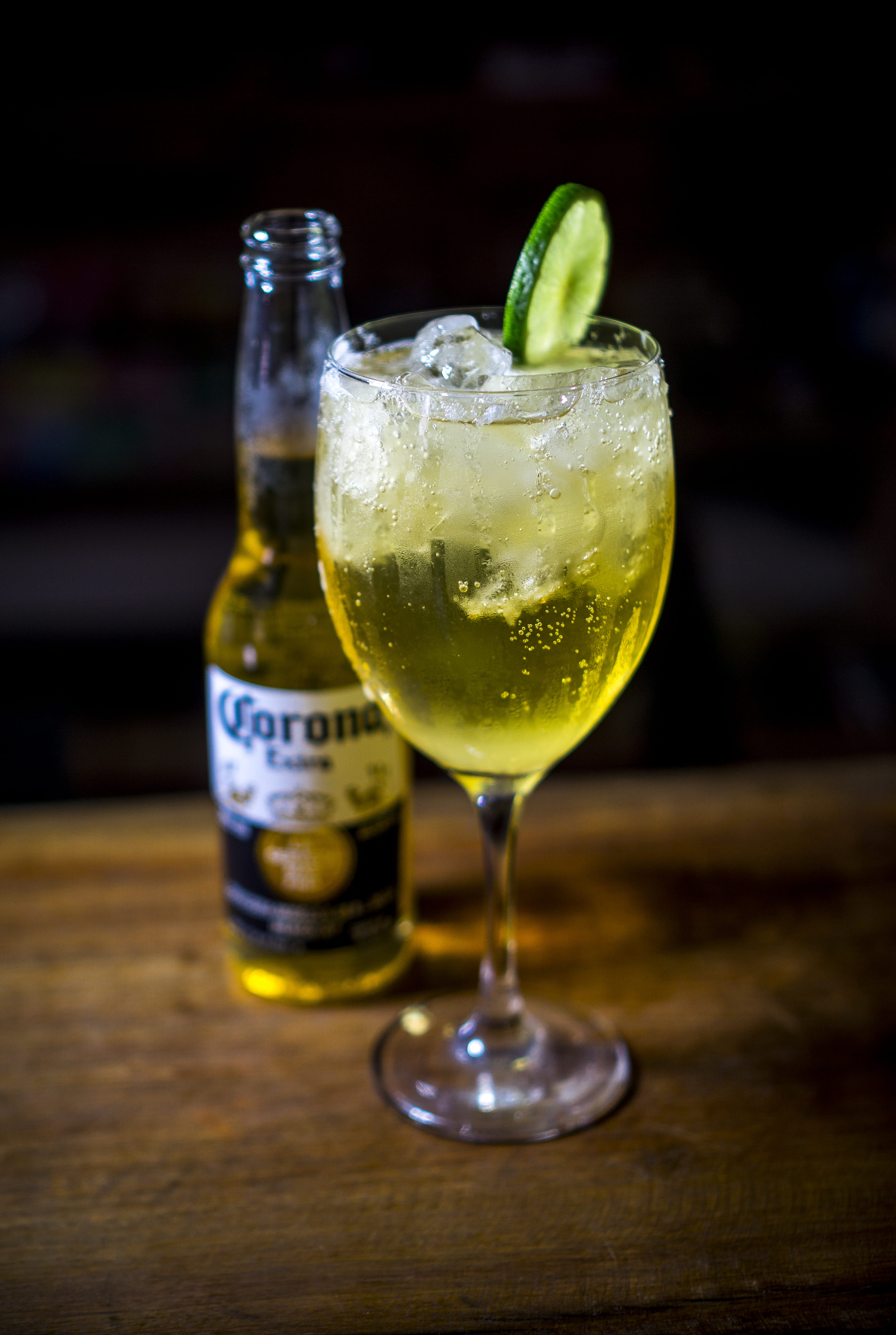 indoors, corona, citrus fruit, food and drink, focus on foreground, bar - drink establishment, freshness, household equipment, glass, filled, tequila - drink, Phone HD Wallpaper