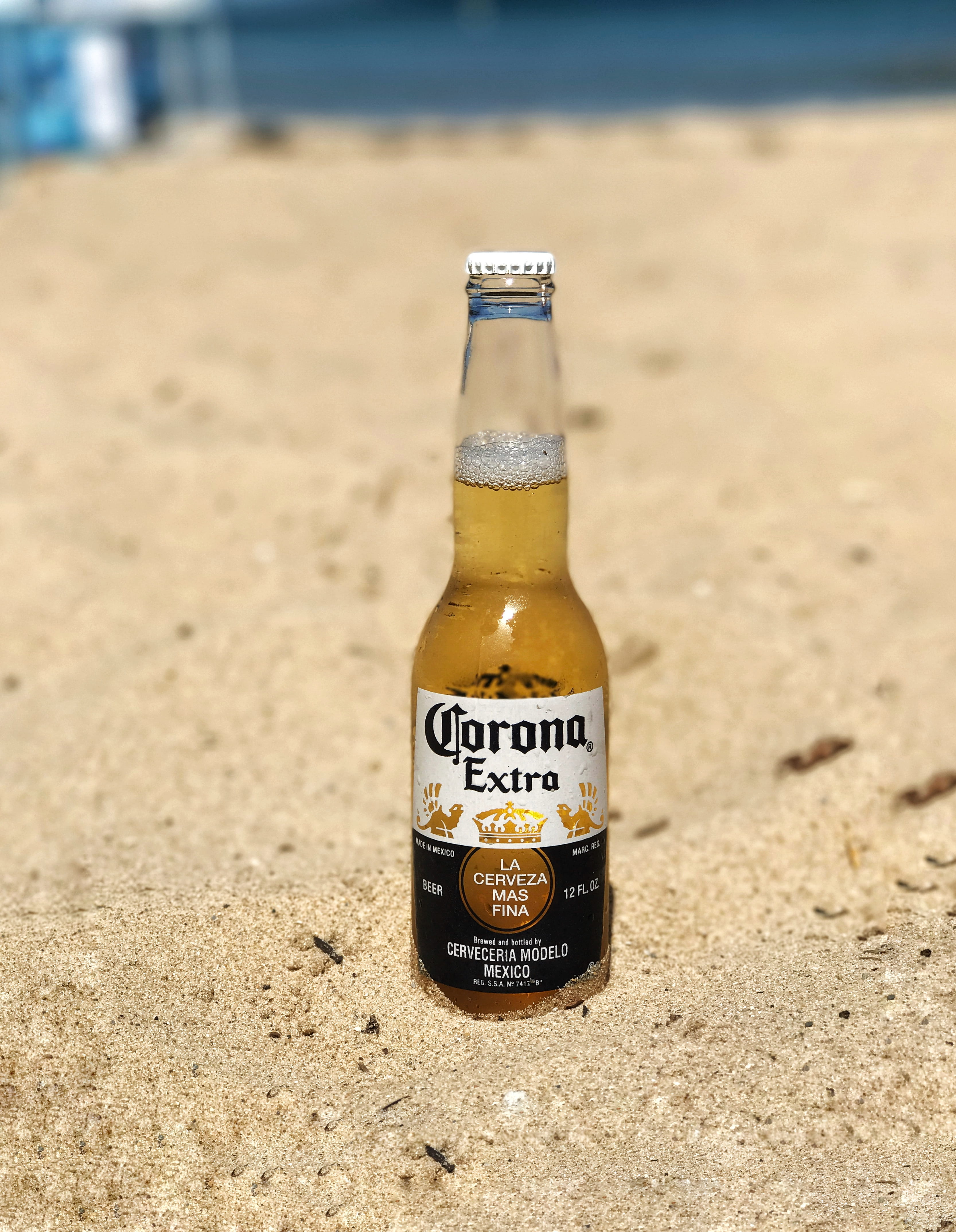 water, focus on foreground, glass - material, traverse city, outdoors, message, mexico, close-up, sand, beach, food and drink, bottle, sea, beer, land, Phone HD Wallpaper