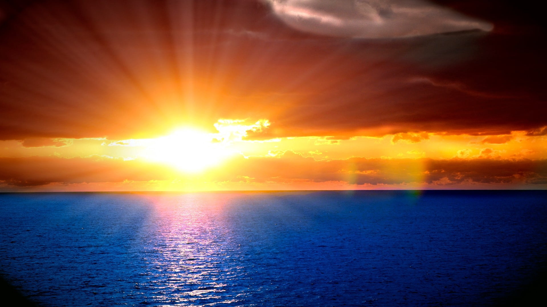 horizon, beams, sunny, dusk, scenics, orange, sunbeam, sunlight, ripples, cloud - Sky, bright, reflection, travel, blue, dawn, beauty In Nature, sky, tranquility, HD Wallpaper