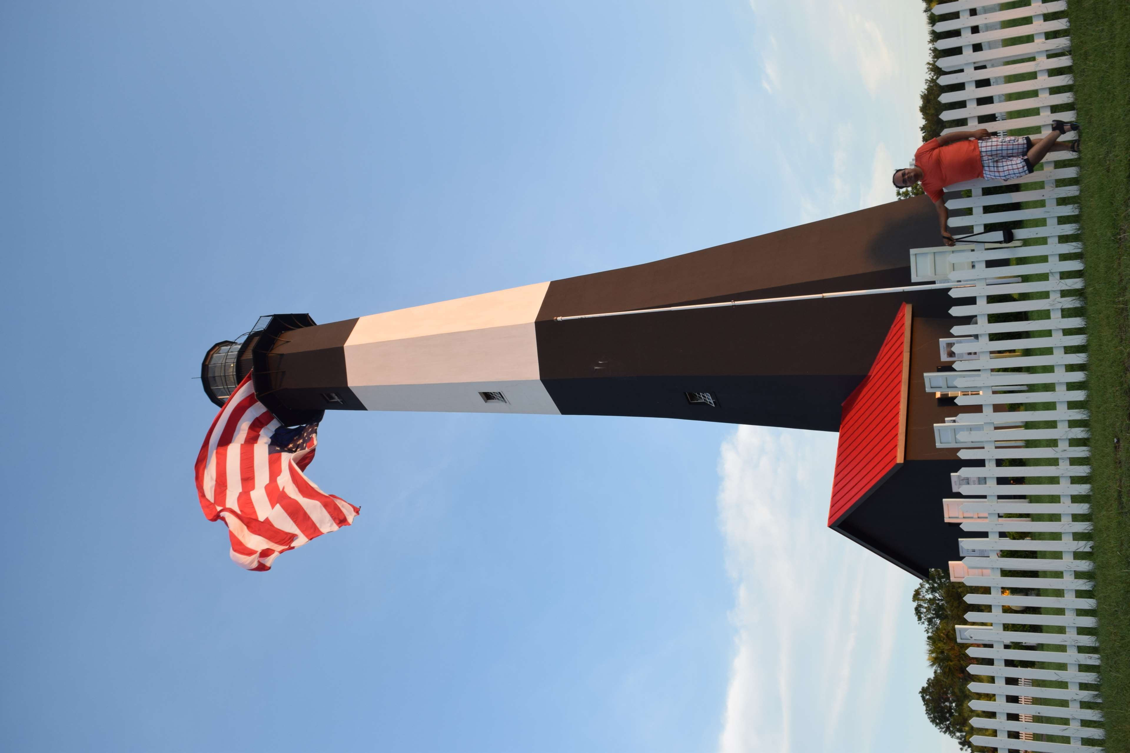 shape, 4K, freedom, building exterior, nature, architecture, red, outdoors, light house, independence, sunlight, tybee island, sky, day, environment, pride, HD Wallpaper