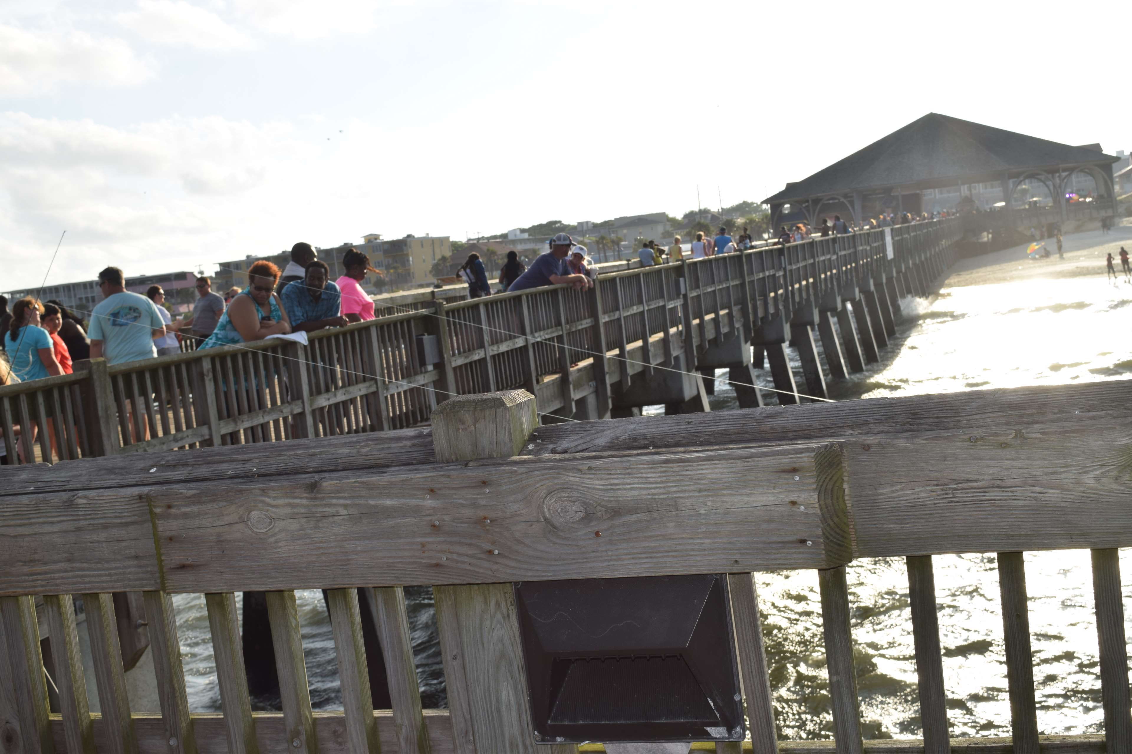 4K, building exterior, tybee beach savannah, bridge, leisure activity, men, outdoors, lifestyles, day, wood - material, group of people, savannah, architecture, HD Wallpaper