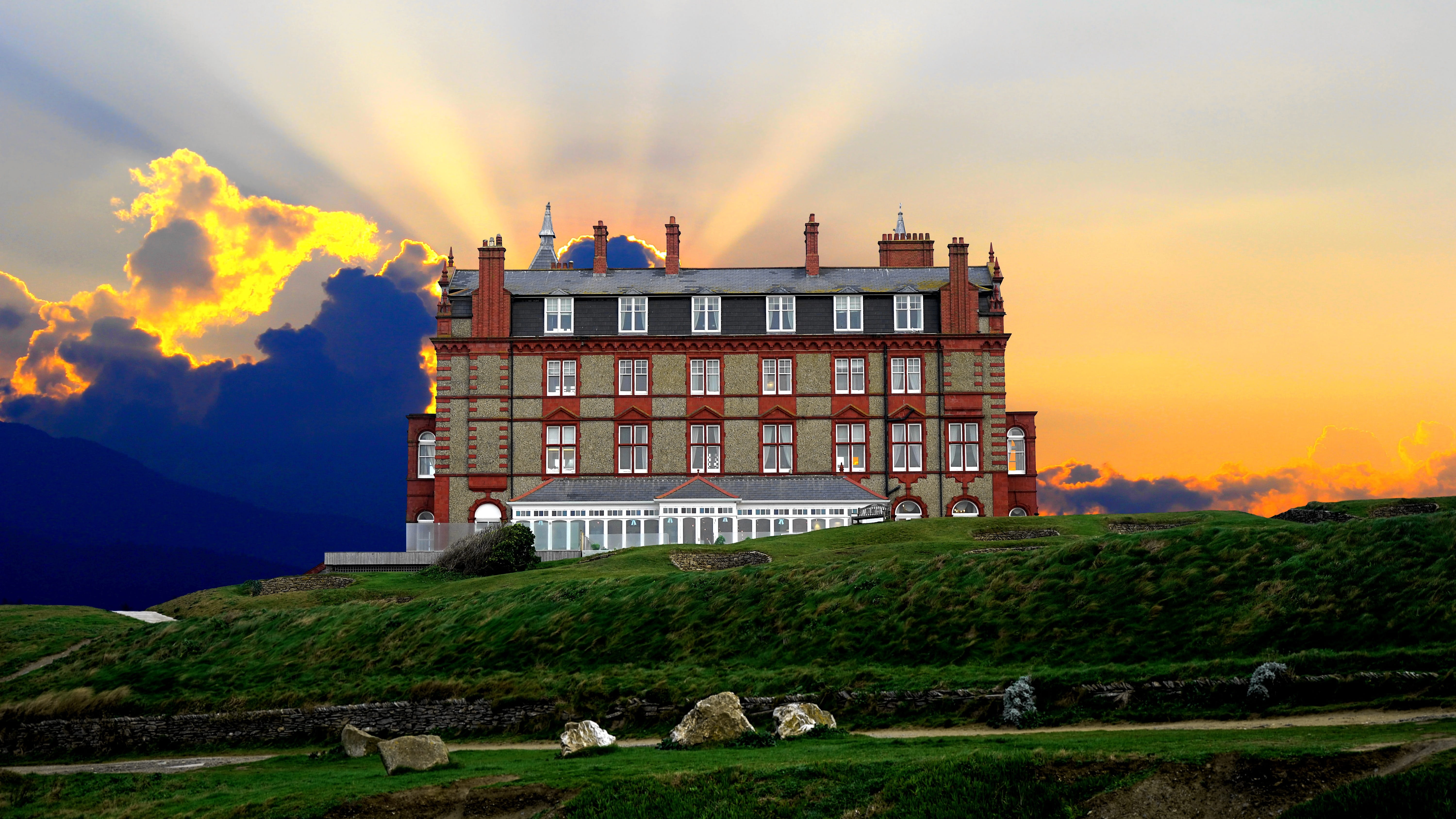 the headland, Hotel, beauty in nature, livestock, exterior, mammal, concrete, red, sunset, luxury, sun, newquay, landscape, Building, built structure, no people, HD Wallpaper