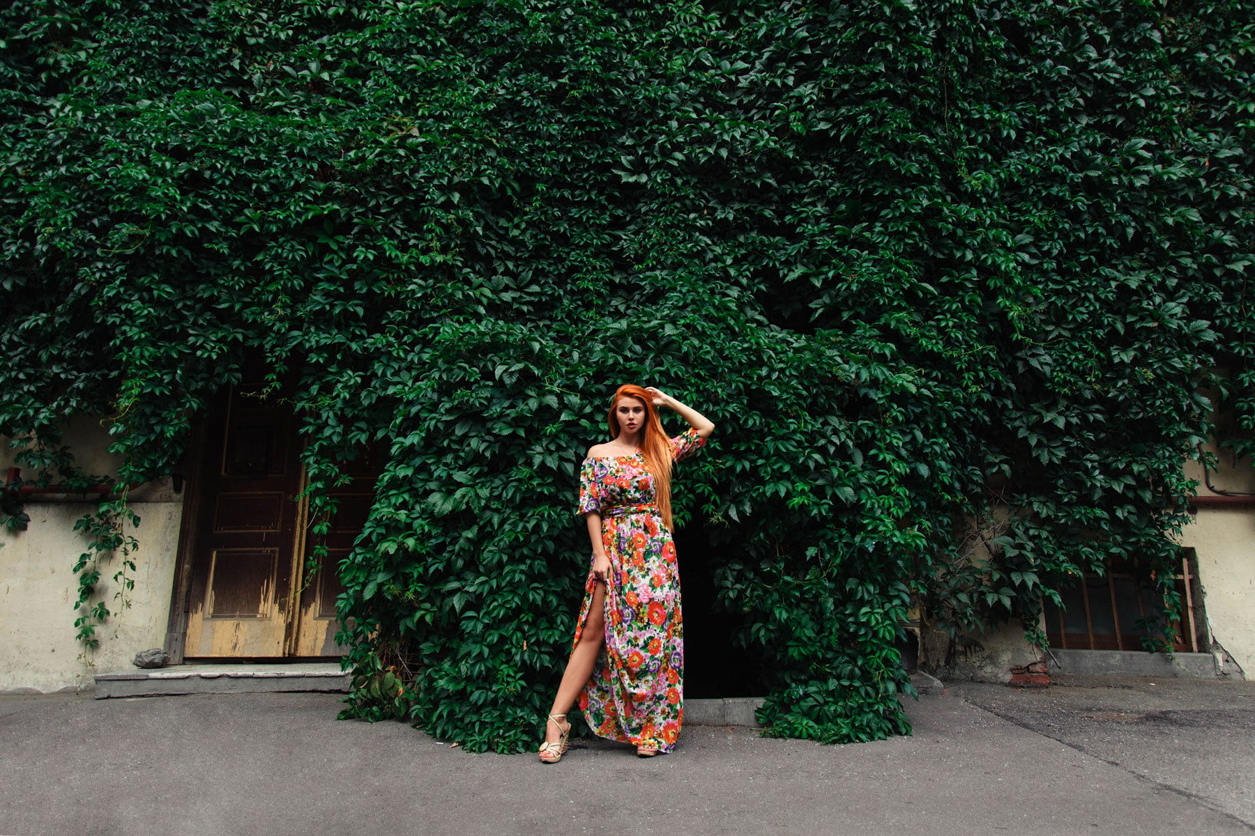 adult, day, arms raised, leisure activity, fashion, hedge, standing, full length, beautiful woman, 720P, tree, redhead, green color, high heels, women, HD Wallpaper