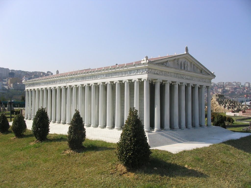World, colonnade, travel destinations, grass, building exterior, temple, hedge, sky, outdoors, architecture, Turkey, plant, architectural column, no people, HD Wallpaper