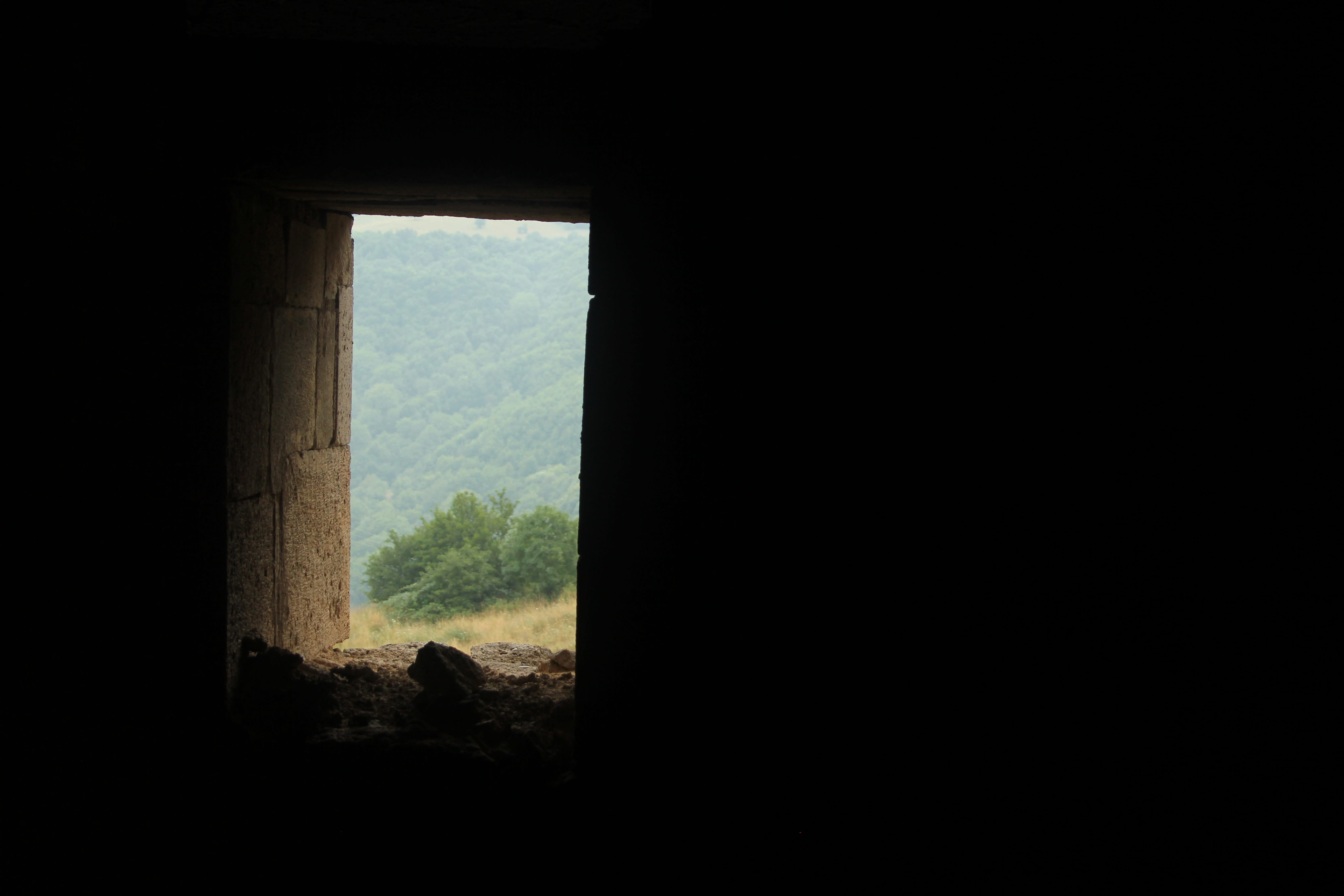 silhouette, light at the end of the tunnel, plant, old, built structure, Dark, entrance, solid, day, wall, wall - building feature, the past, solitary, HD Wallpaper