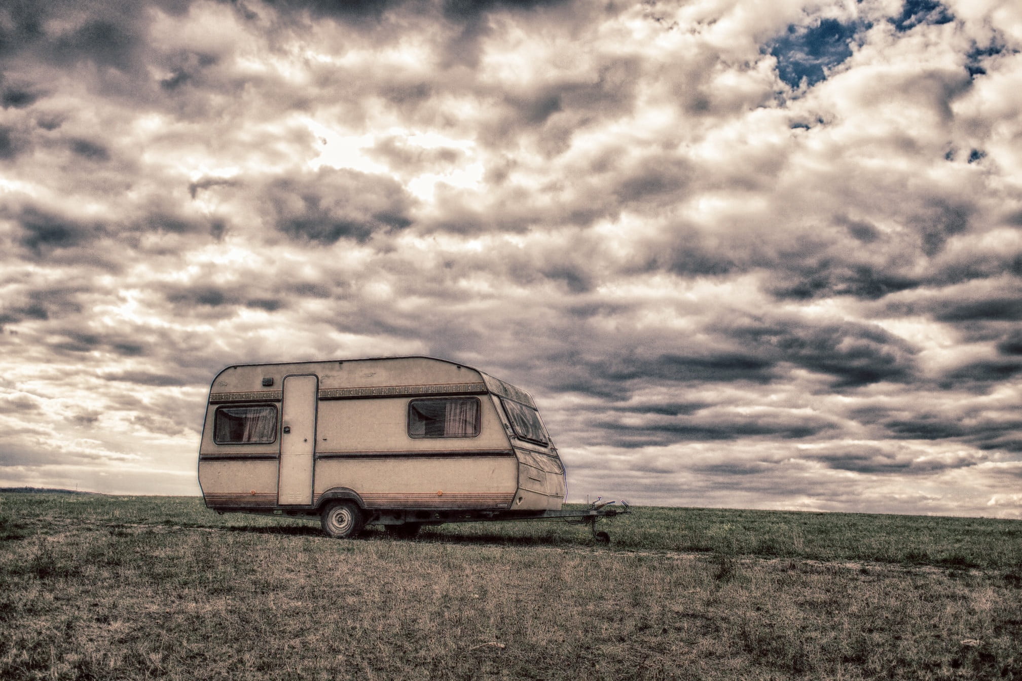 Meadow, drab, Dramatic, plant, sky, Mobile, outdoor, scene, overcast, abandoned, gloomy, vintage, horror, Dark, rail transportation, Caravan, 1080P, land vehicle, HD Wallpaper