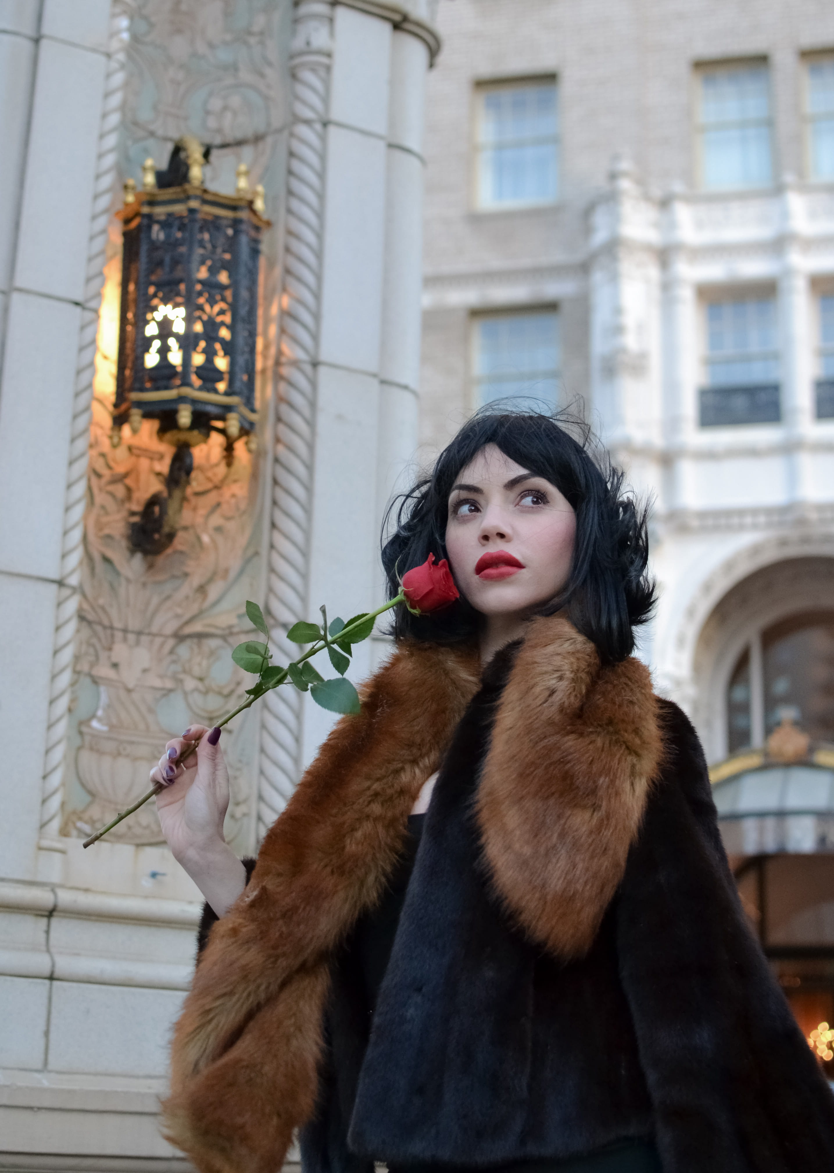 leisure activity, real people, fur, lifestyles, fur coat, model, bigeyes, built structure, parisian, shorthair, young women, fauxfur, brokenheart, valentinesday, Phone HD Wallpaper