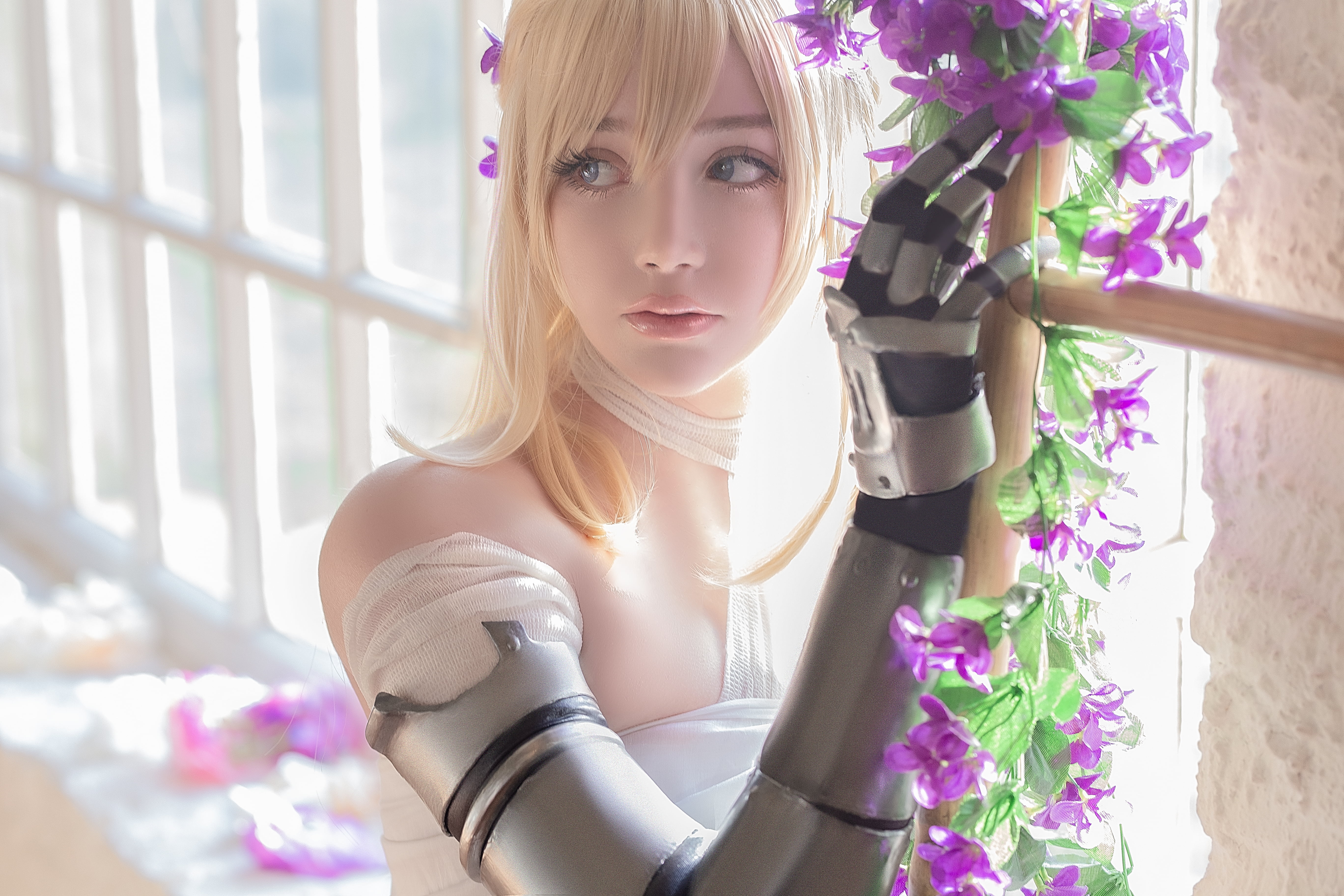indoors, women indoors, women, looking away, 5K, model, cosplay, anime girls, Violet Evergarden, blonde, anime, Sayathefox, HD Wallpaper