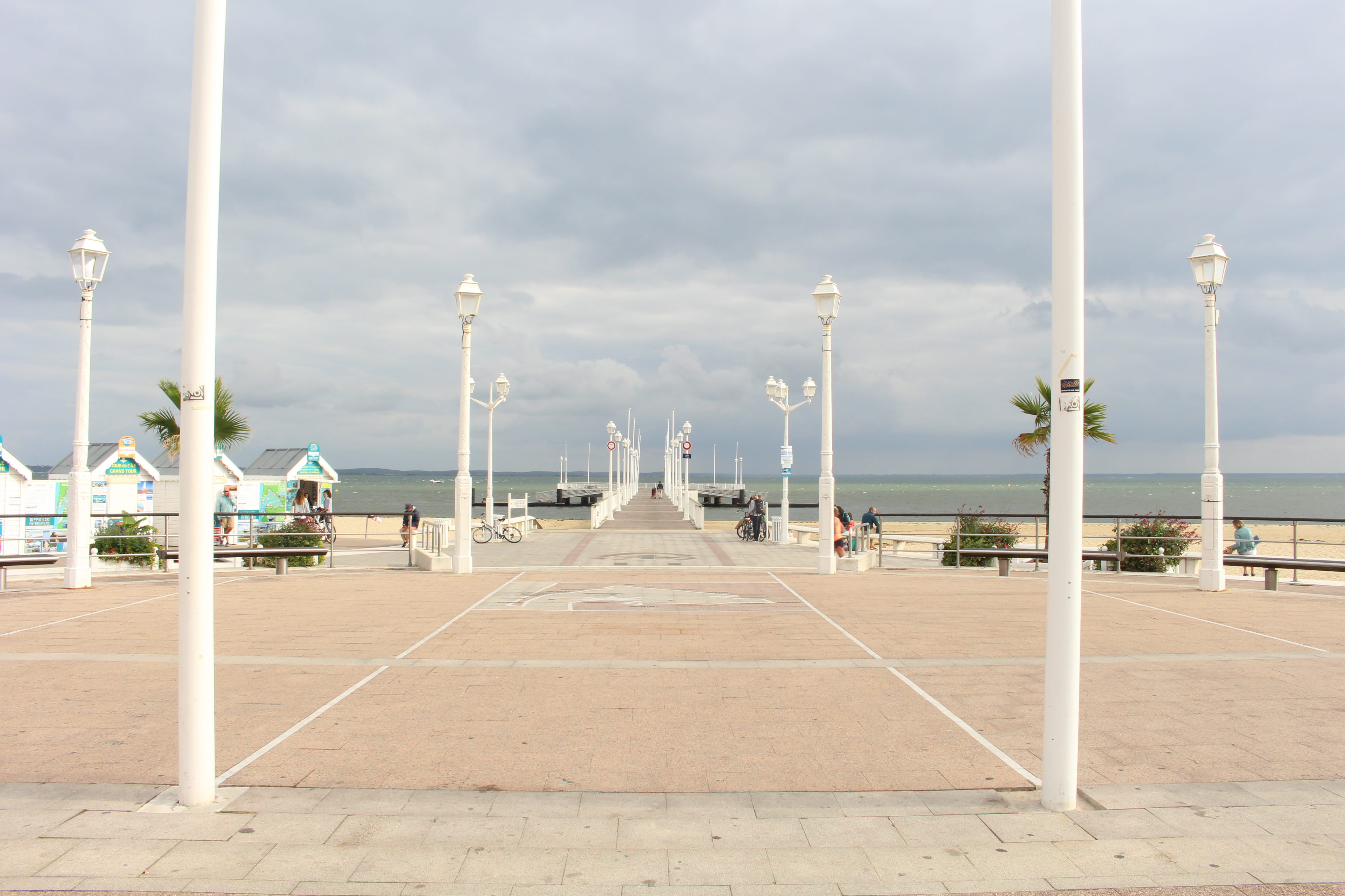 place of worship, france, tower, built structure, diminishing perspective, city, empty, belief, direction, nature, harbor, building exterior, water, religion, HD Wallpaper