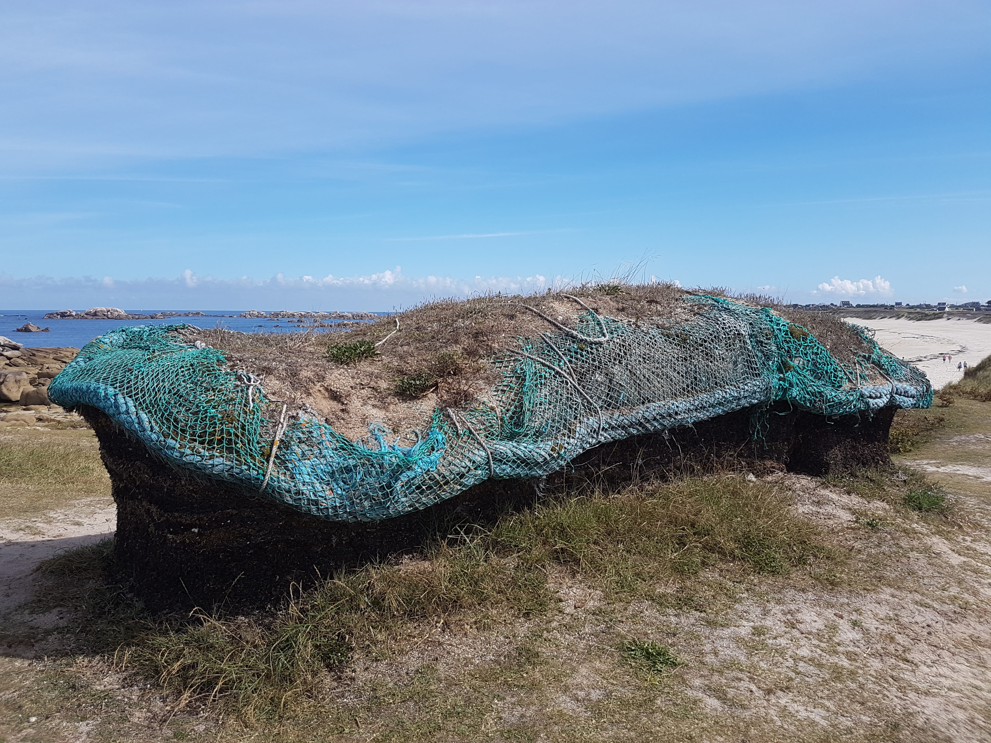 brittany, sunlight, fishing, beach, outdoors, blue, no people, cloud - sky, plant, day, fishing industry, abandoned, beauty in nature, water, scenics - nature, HD Wallpaper
