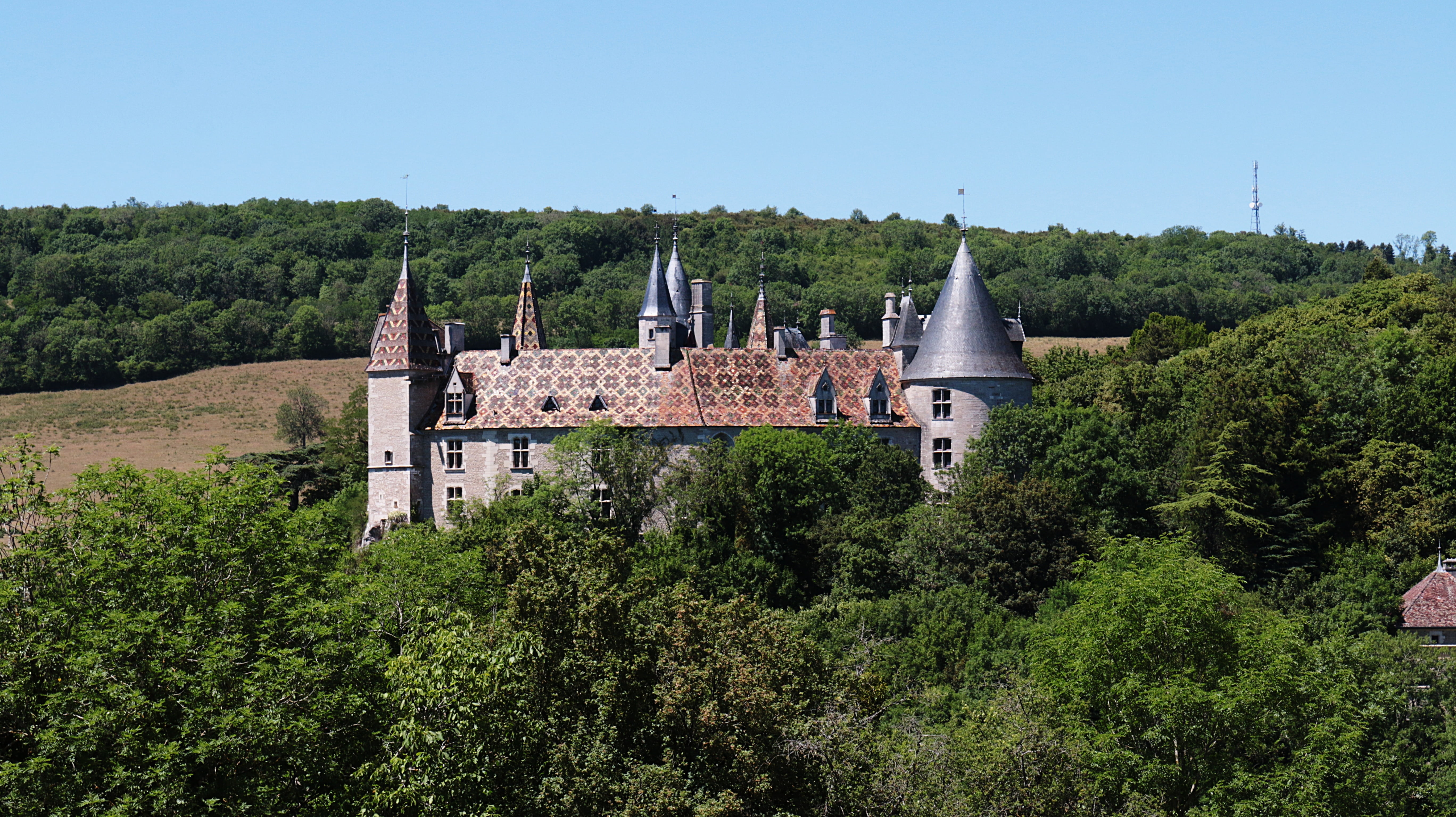 residential district, place of worship, building, travel destinations, nature, tree, the rochepot, day, côte-dor, history, heritage, sky, france, blue, HD Wallpaper
