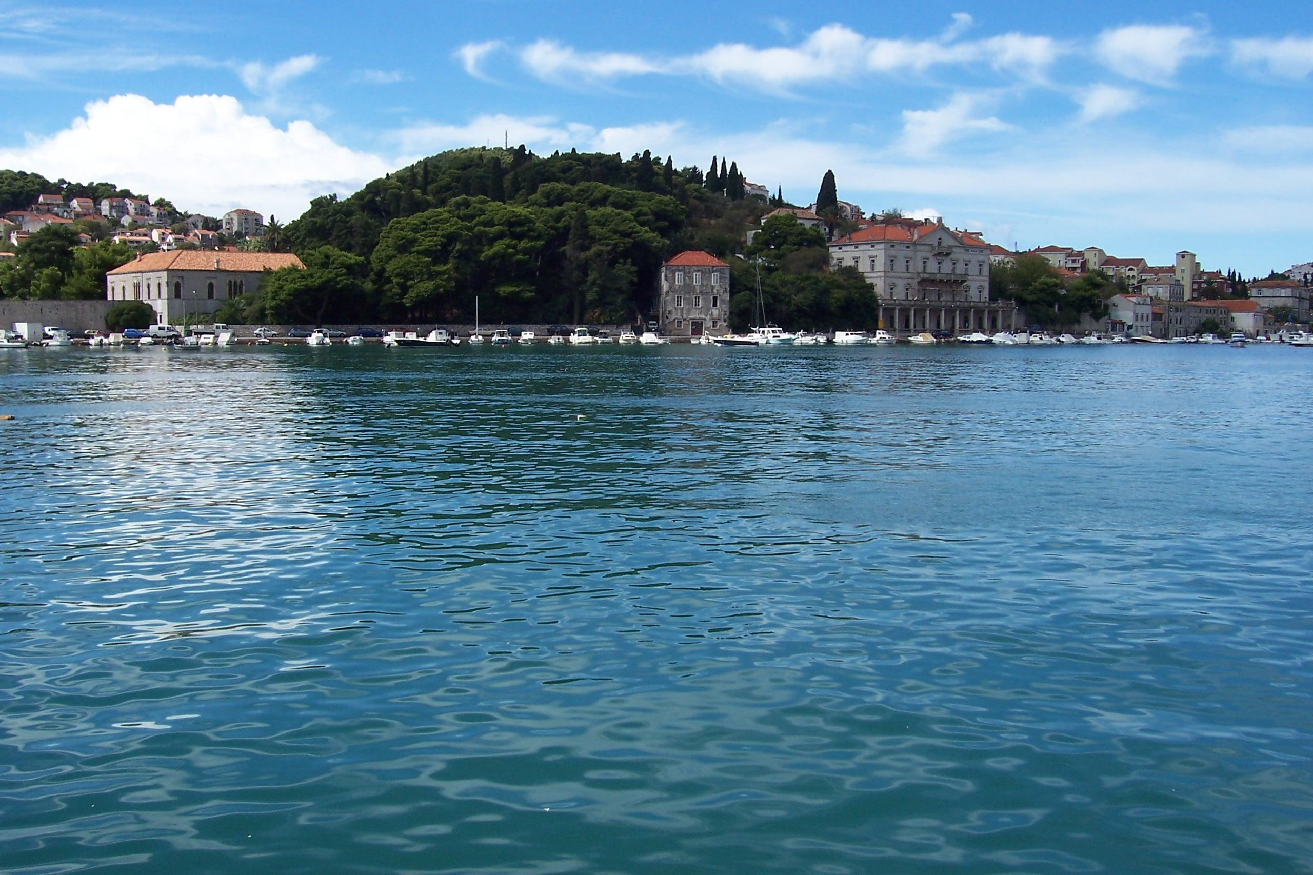 nature and landscapes, lake, houses, city, nature, architecture, 2K, lac, bord, du, HD Wallpaper