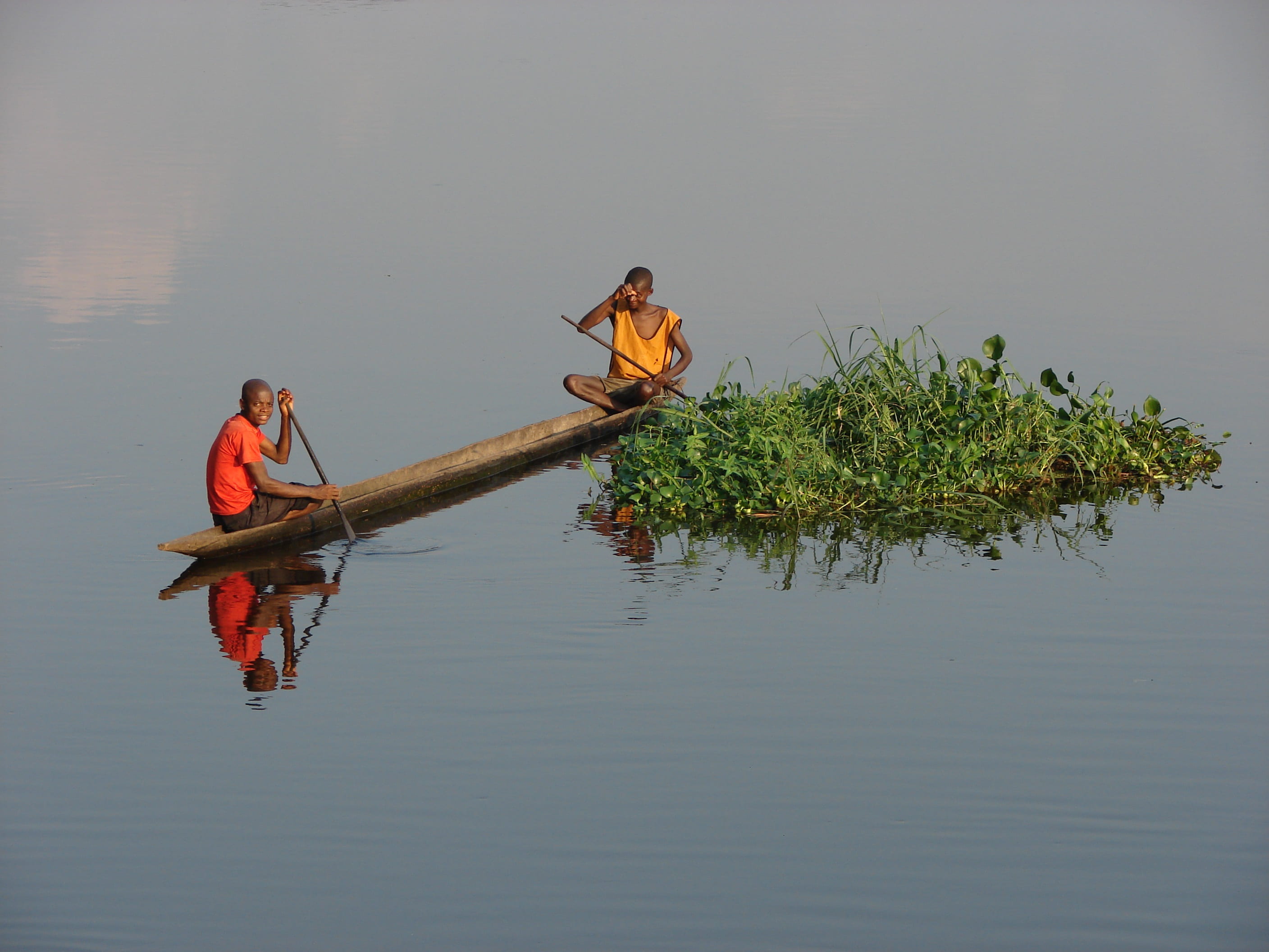 2K, plant, lake, mode of transportation, reflection, standing, day, fisherman, occupation, nautical vessel, men, nature, waterfront, fischer, river, real people, HD Wallpaper