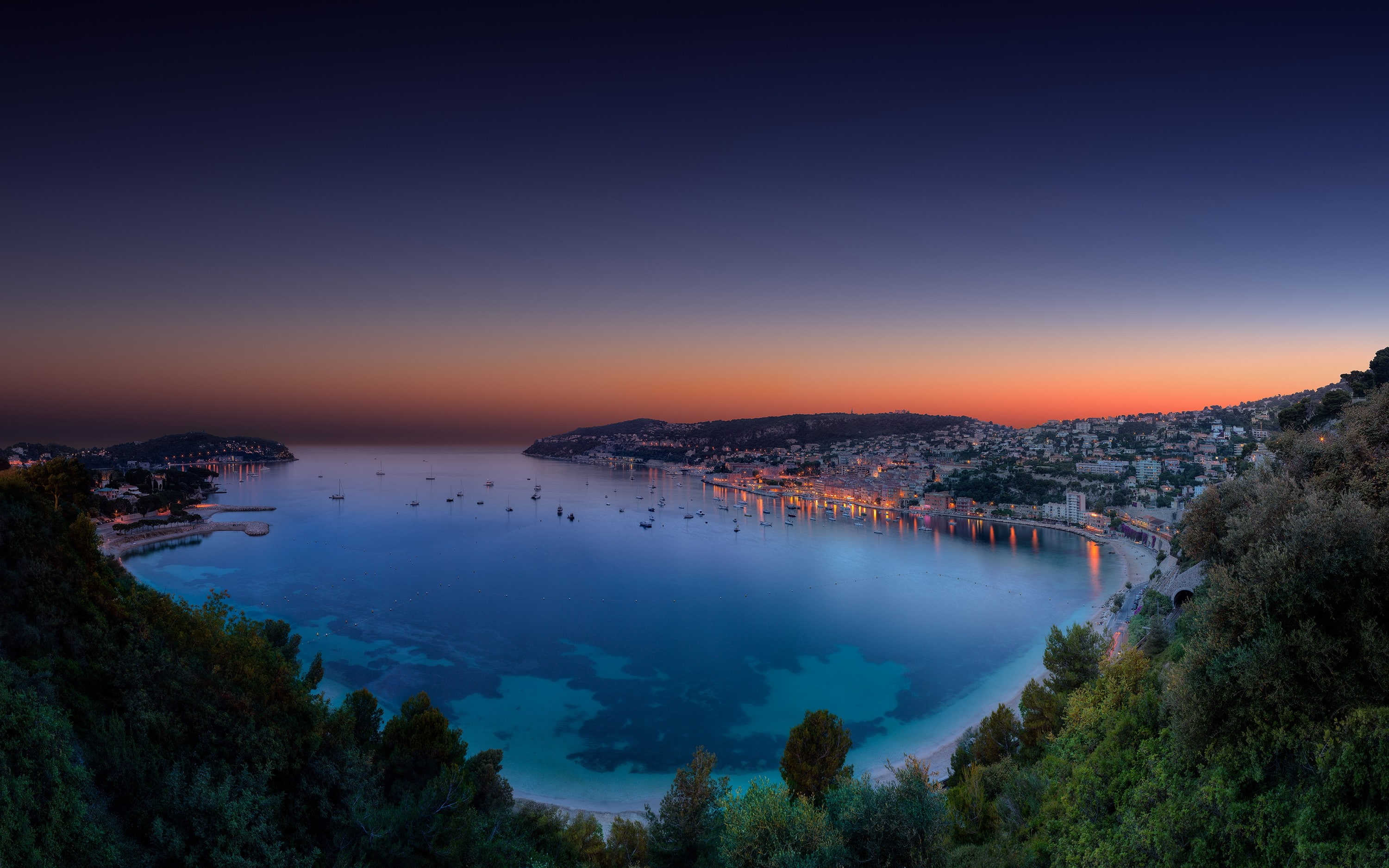 blue, nature, Nice (city), Twilight, cityscape, 2K, summer, sunset, hills, sea, water, trees, bay, landscape, HD Wallpaper