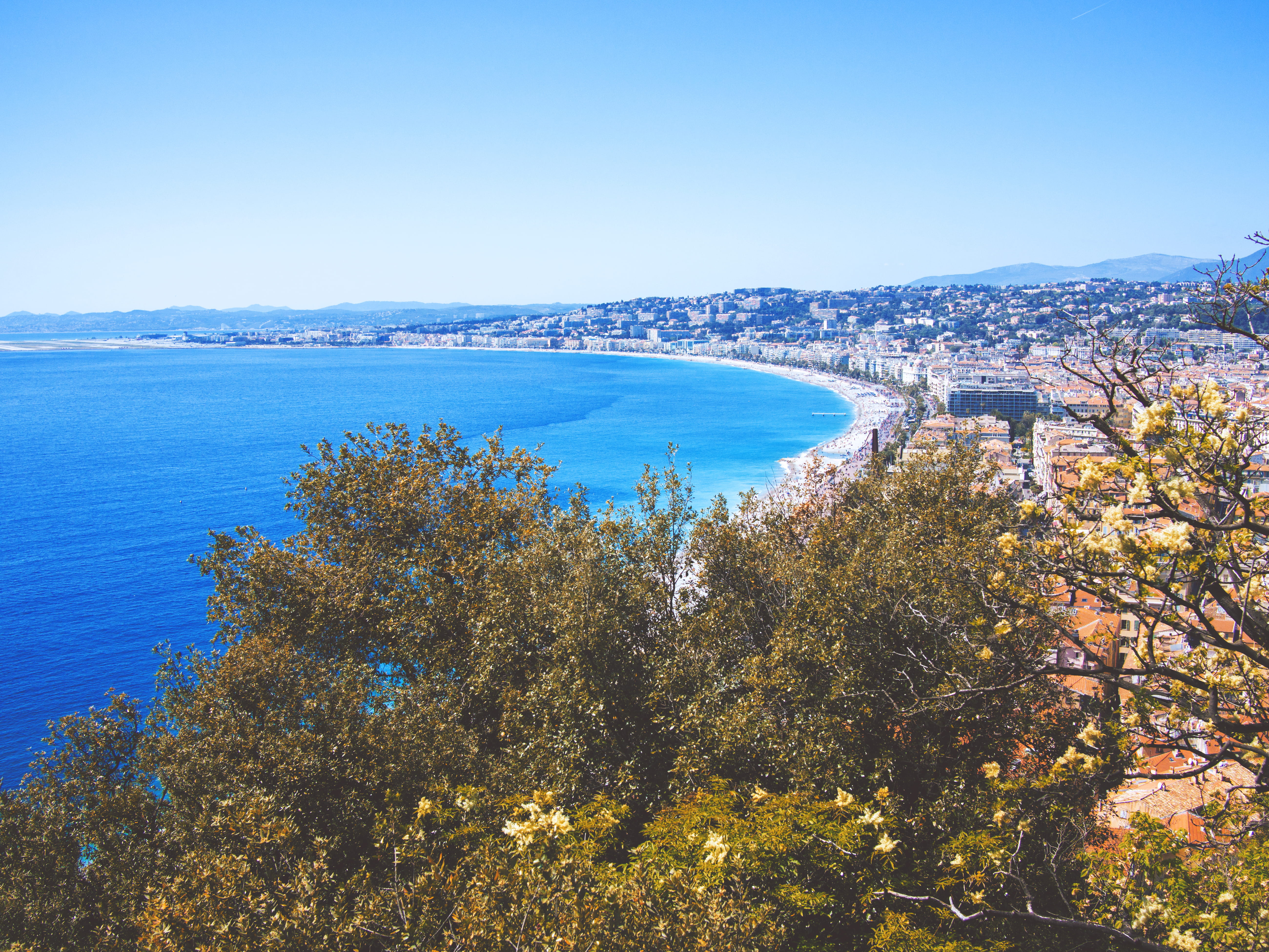 high angle view, cityscape, travel destinations, plant, day, view, town, outdoors, nature, airport, piazza, skyline, nice, travel, nizza, trees, beauty in nature, HD Wallpaper