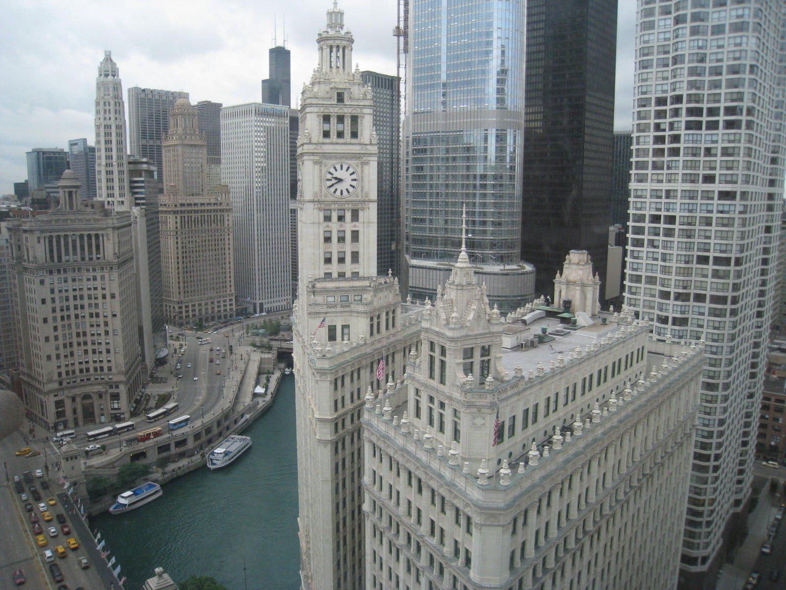 Chicago, day, building, high, cityscape, 720P, tower, tall - high, building exterior, urban, office, sky, office building exterior, clock tower, old building, HD Wallpaper