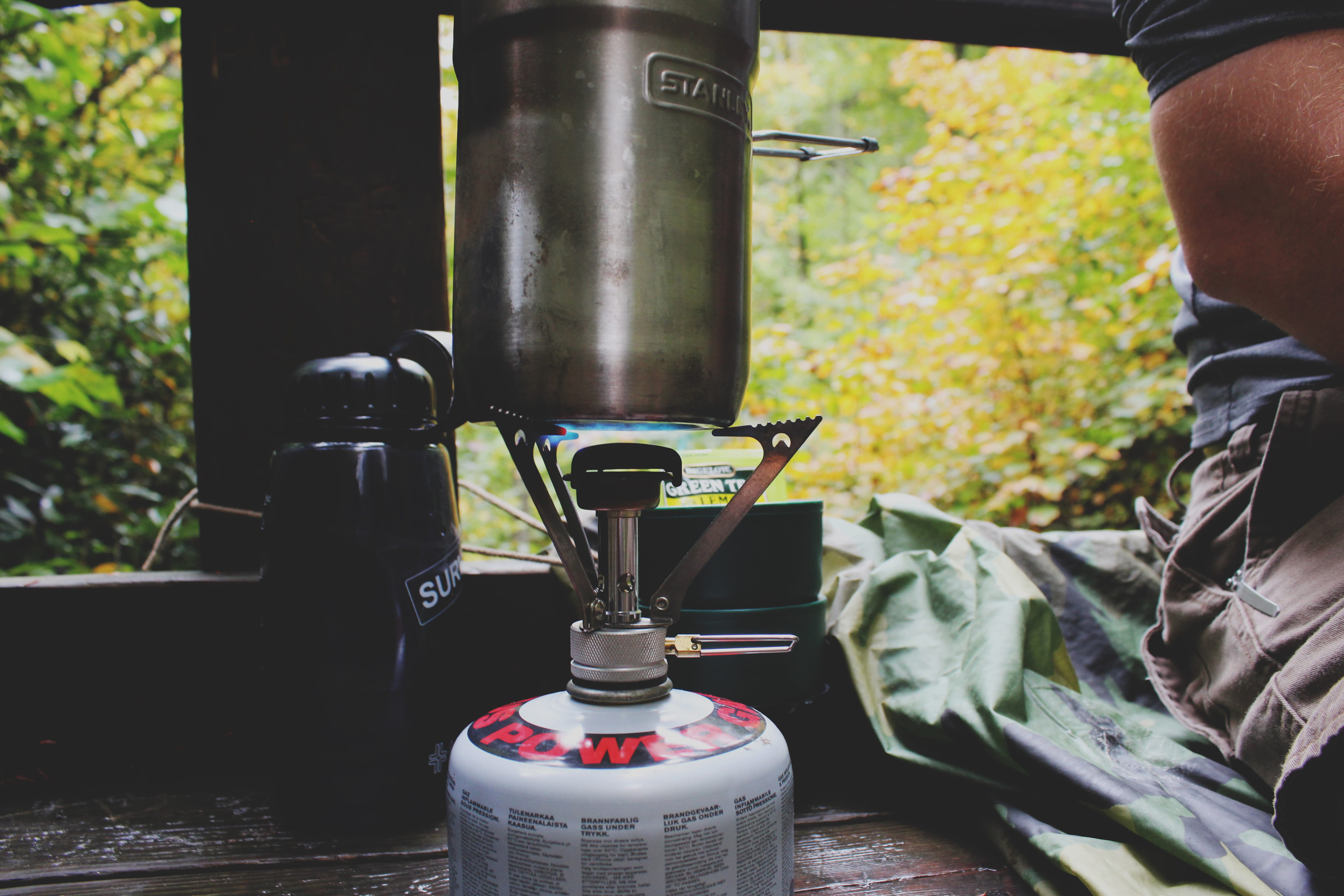 hike, tank, person, one person, bottle, forest, nature, camping, plant, stove, focus on foreground, shirt, gray, men, hiker, occupation, steel, burner, HD Wallpaper