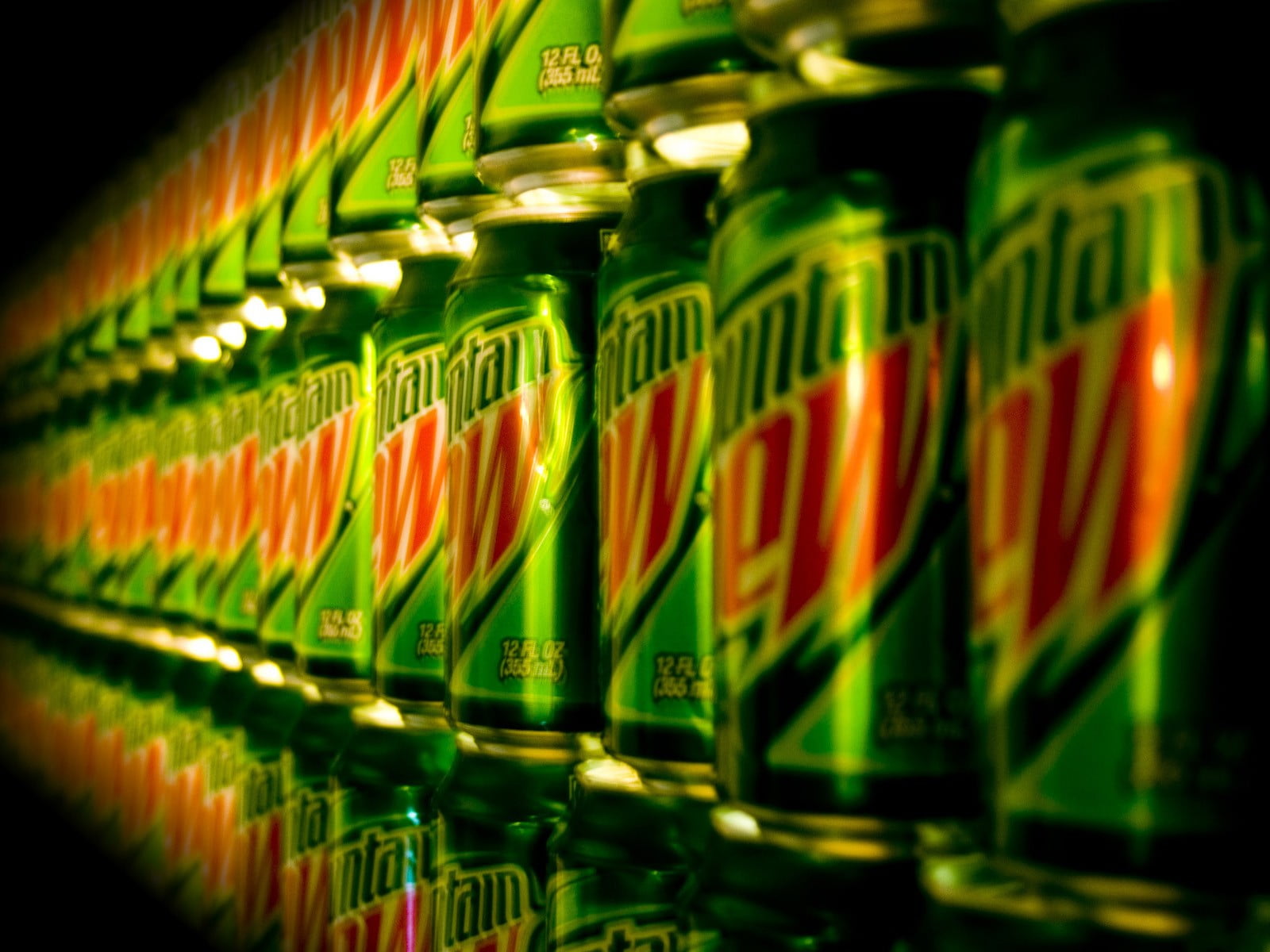 repetition, side by side, 720P, can, container, choice, bottle, no people, large group of objects, glass - material, abundance, food and drink, multi colored, HD Wallpaper