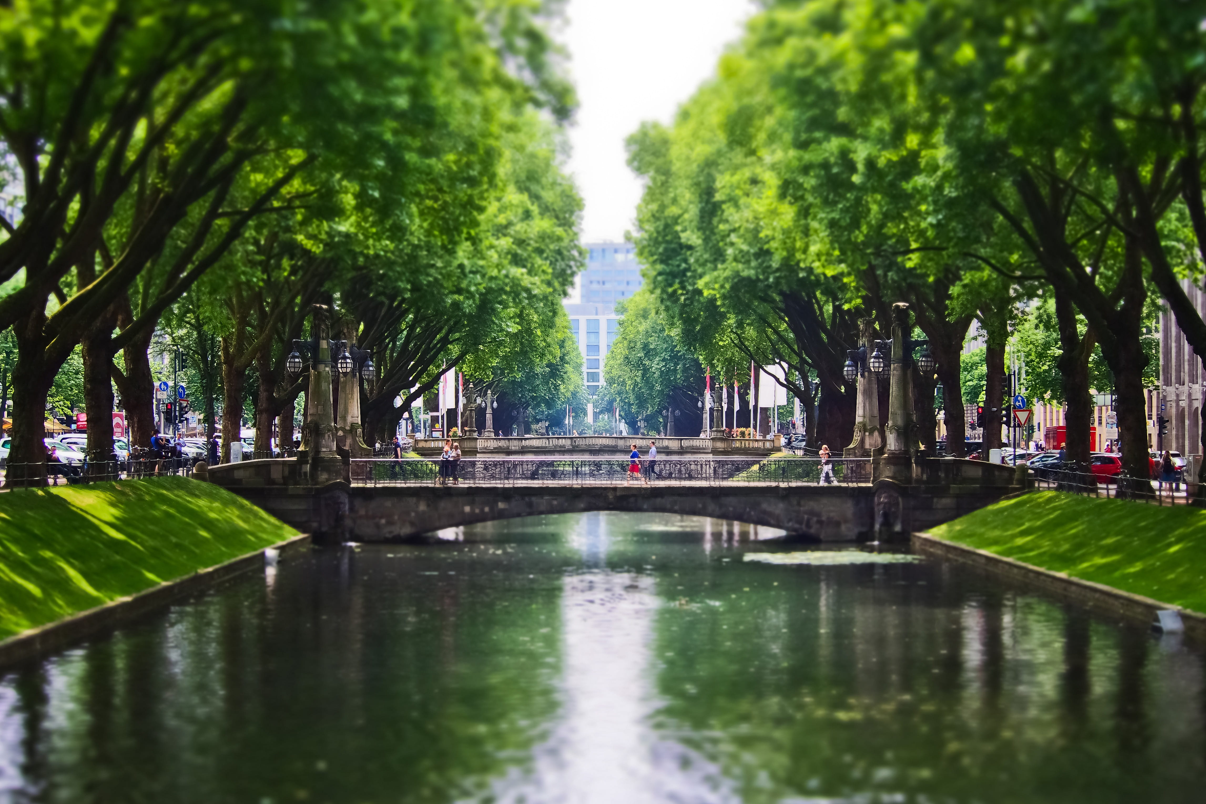 travel, day, reflecting pool, mirroring, park, incidental people, on the water, building exterior, bridge, ornamental garden, canal, places of interest, HD Wallpaper