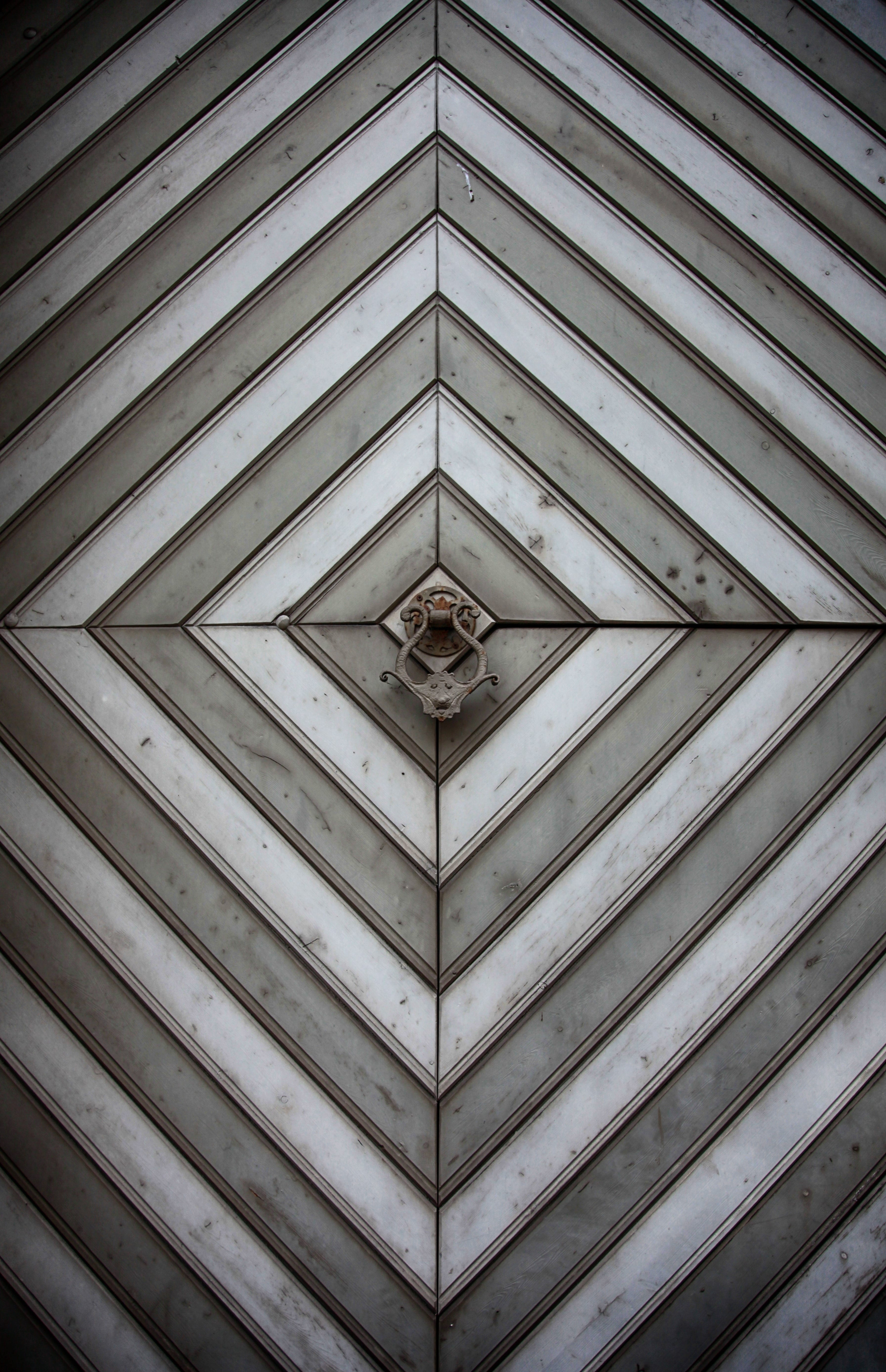 closed, 5K, door, full frame, shape, built structure, pattern, wall - building feature, artfully, wrought iron, belief, security, call waiting, entry, Phone HD Wallpaper