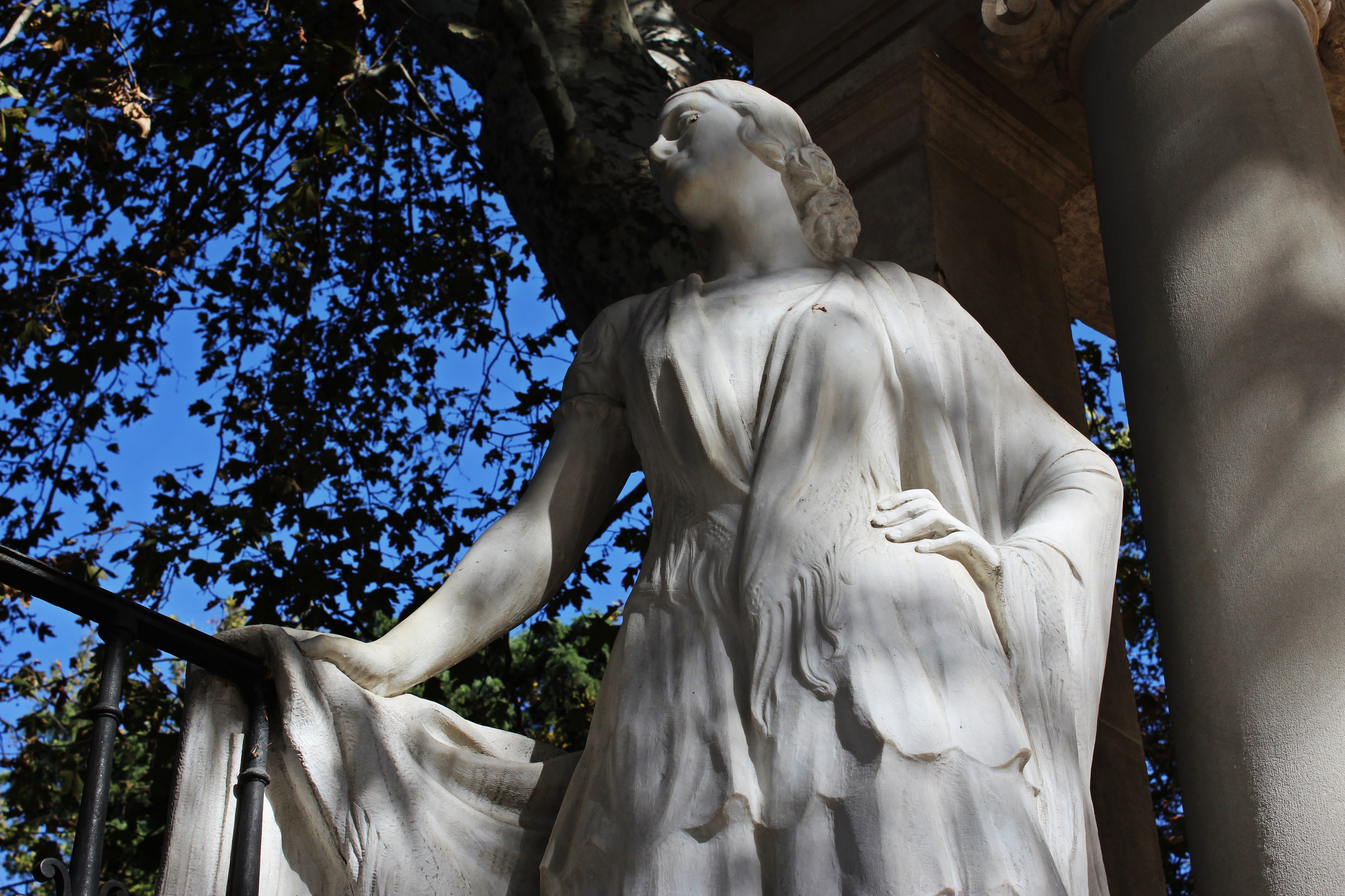 religion, culture, outdoors, statue, white, idol, mono, europe, spanish woman, sky, handrail, Woman, marble, low angle view, feelings, figure, creativity, HD Wallpaper