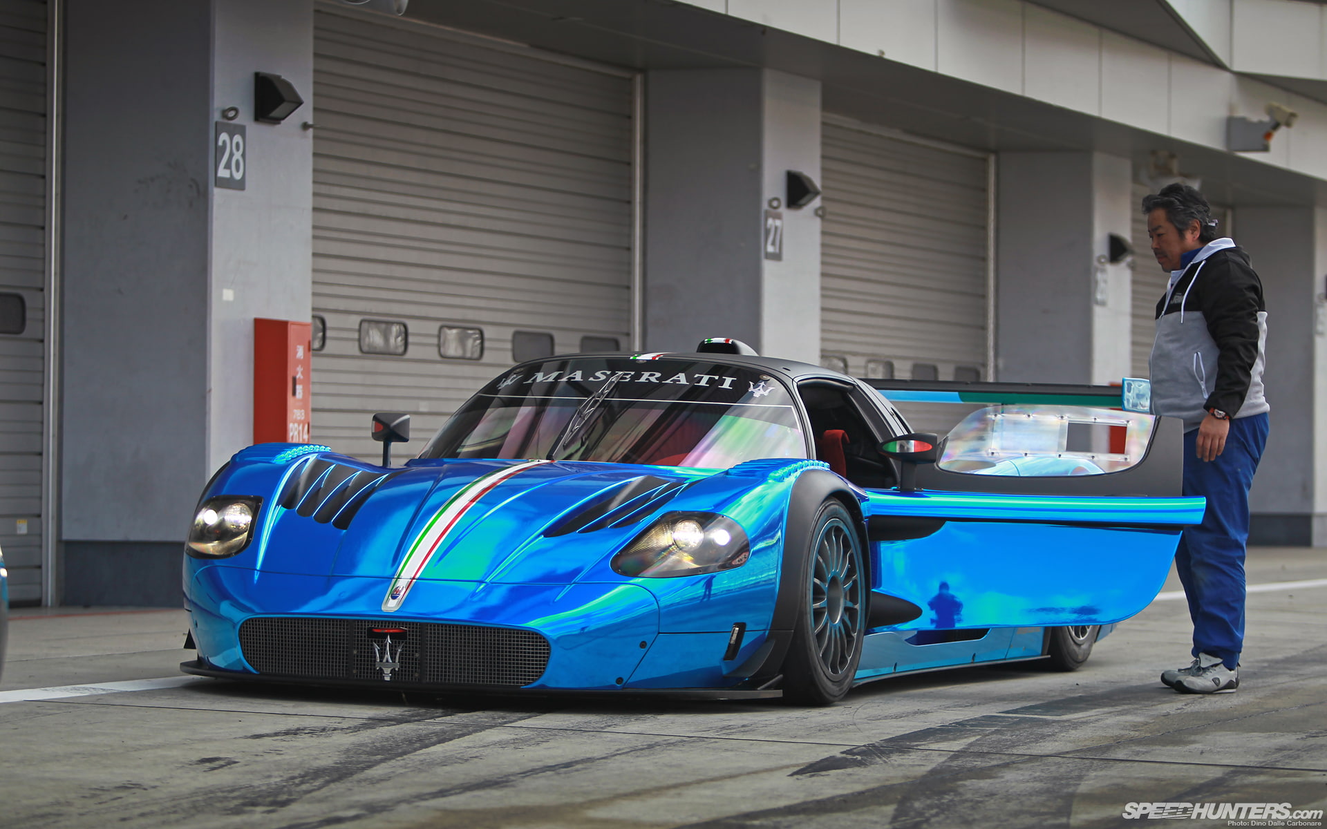 1080P, mc, mc12, cars, car, blue, pit, hd, maserati, HD Wallpaper