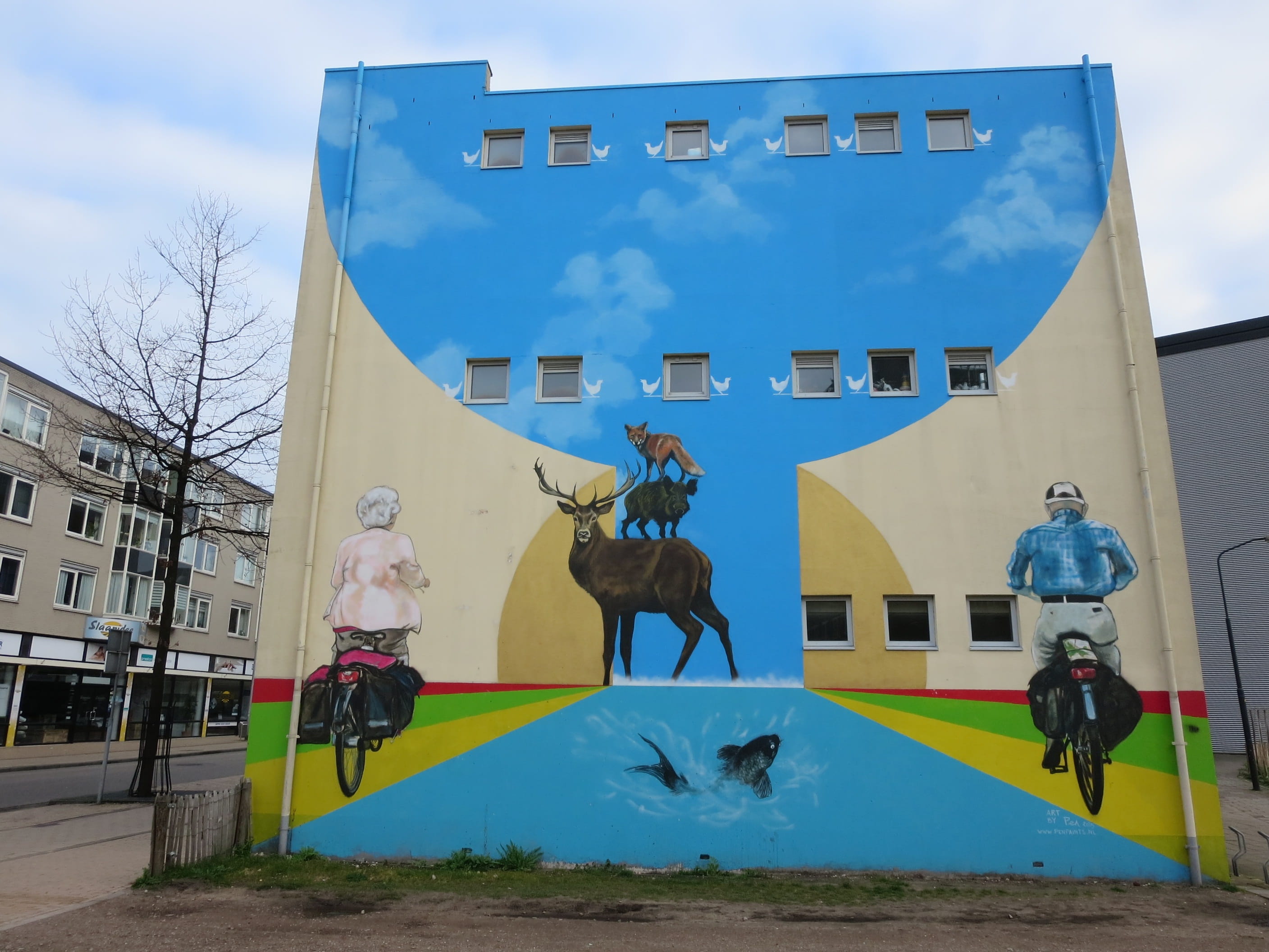men, architecture, mural, male likeness, real people, nature, street art, representation, outdoors, Veluwe, art and craft, creativity, 2K, window, sky, HD Wallpaper